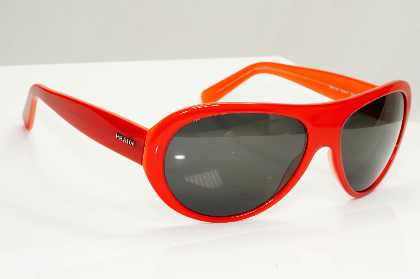 Prada 2005 Vintage Sunglasses Red Orange Black PR14FS SPR 14F 5AX-1A1 251122