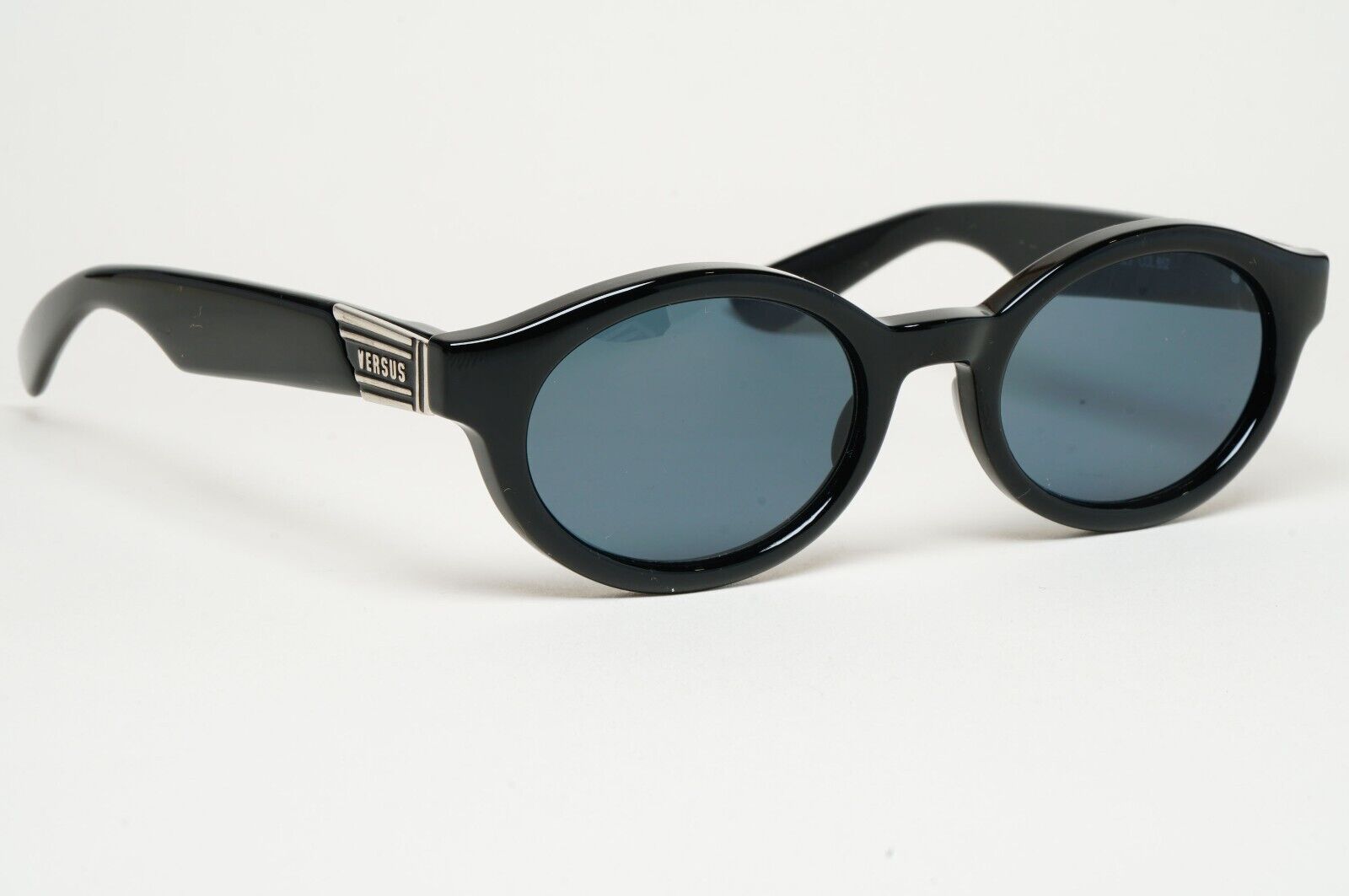Versus Sunglasses 1996 by Gianni Versace Vintage Black Grey MOD EZ9 COL 852