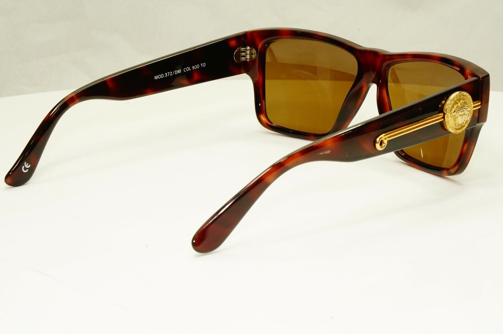 Gianni Versace 1993 Vintage Gold Sunglasses Medusa MOD 372 /DM COL 900 TO Biggie