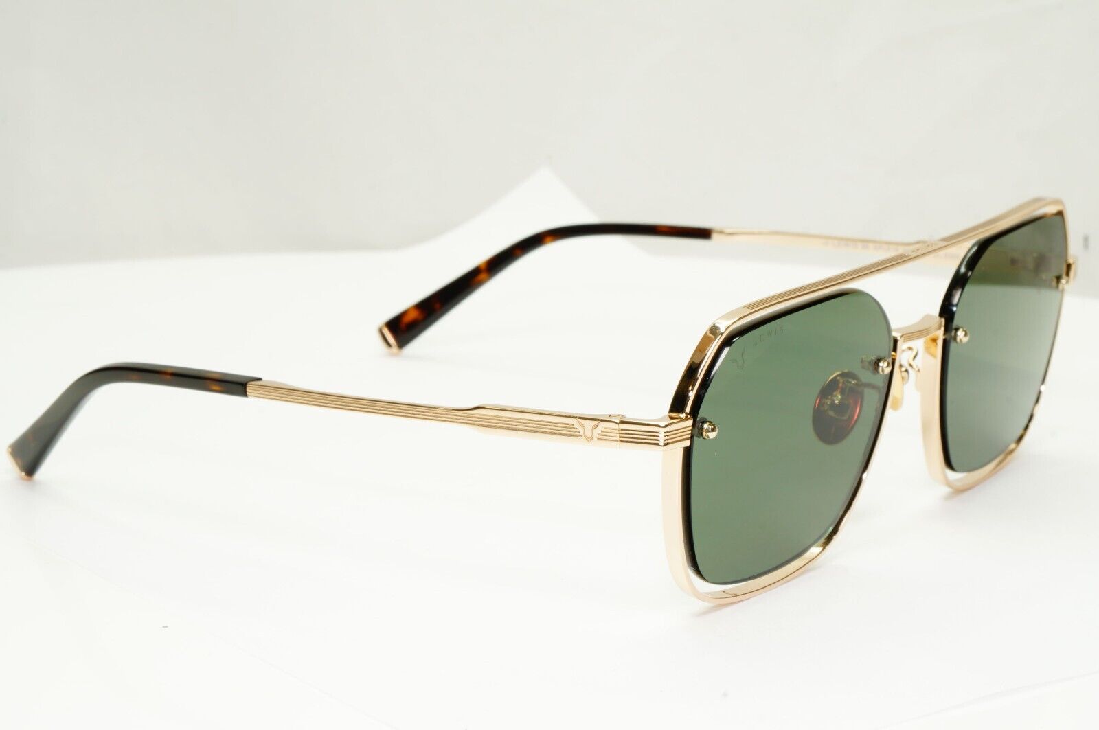 Police Lewis Hamilton F1 Sunglasses Gold Green Square Pilot SPL E18 COL 0300
