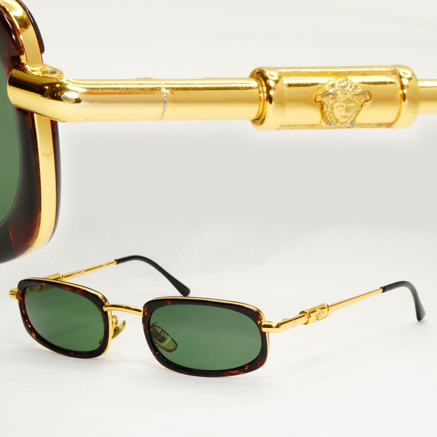 Gianni Versace 1995 Sunglasses Gold Tortoise Green MOD X12 COL A11 50mm 200124
