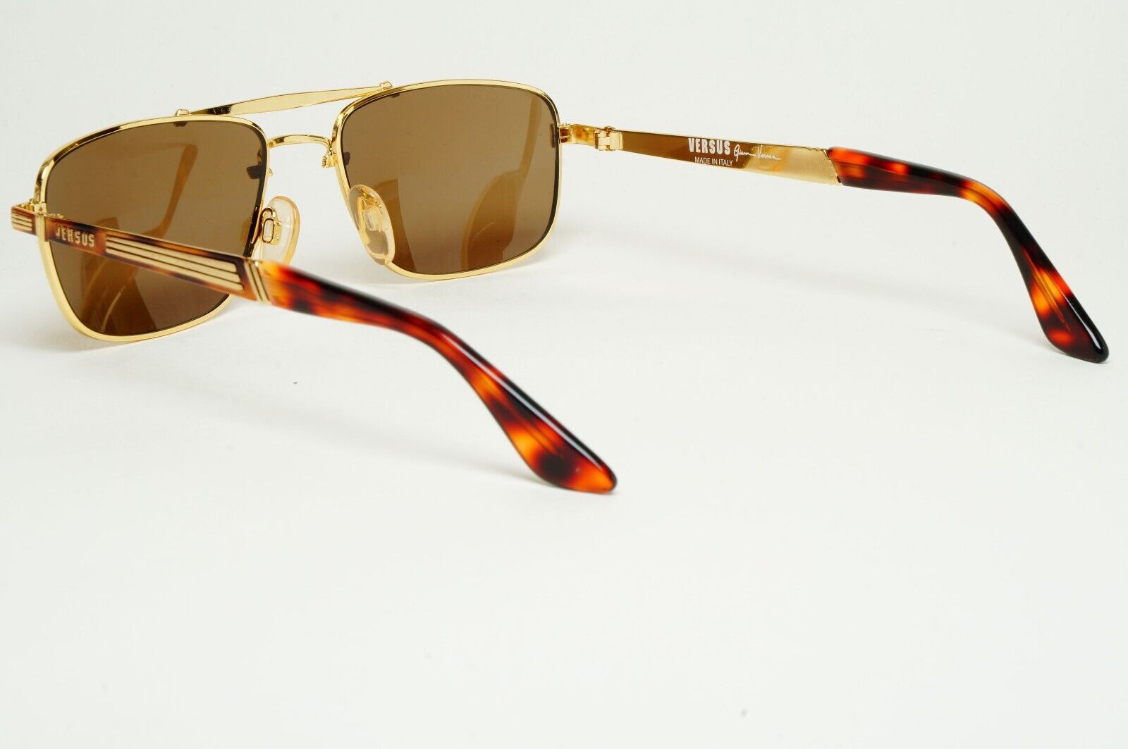 Versus Sunglasses 1996 by Gianni Versace Vintage Navigator Brown MOD F04 COL 32M