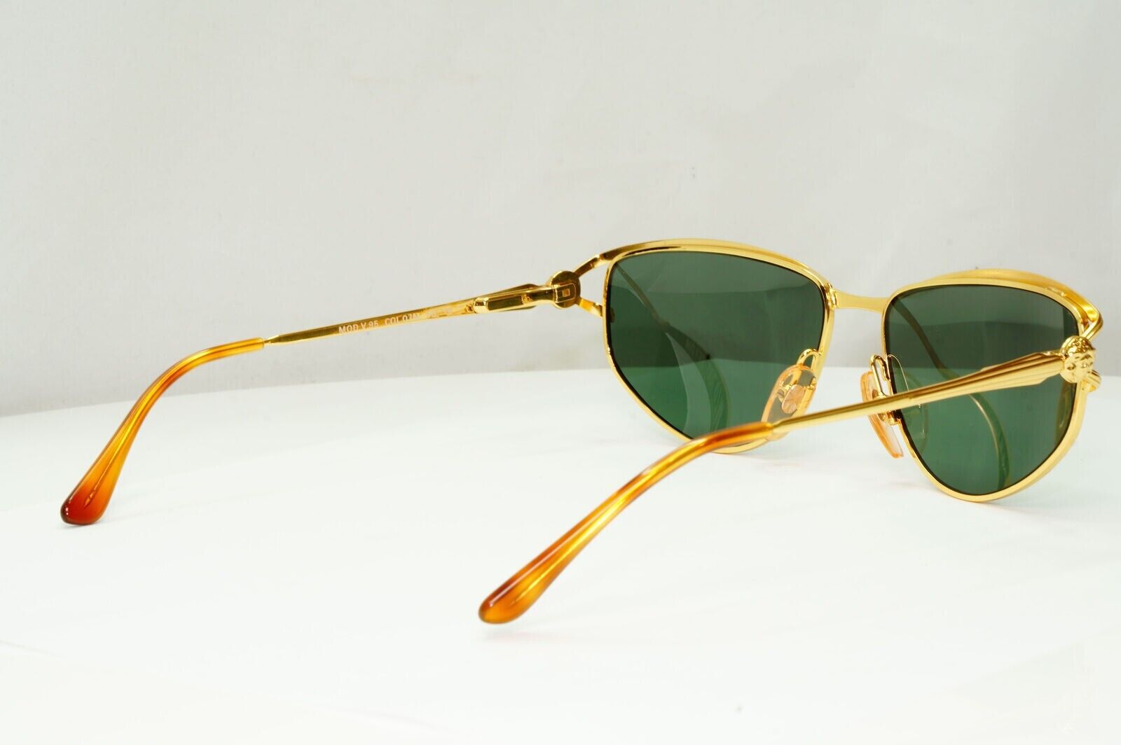 Gianni Versace 1995 Sunglasses Vintage Gold Green Square Metal MOD V95 COL 07M