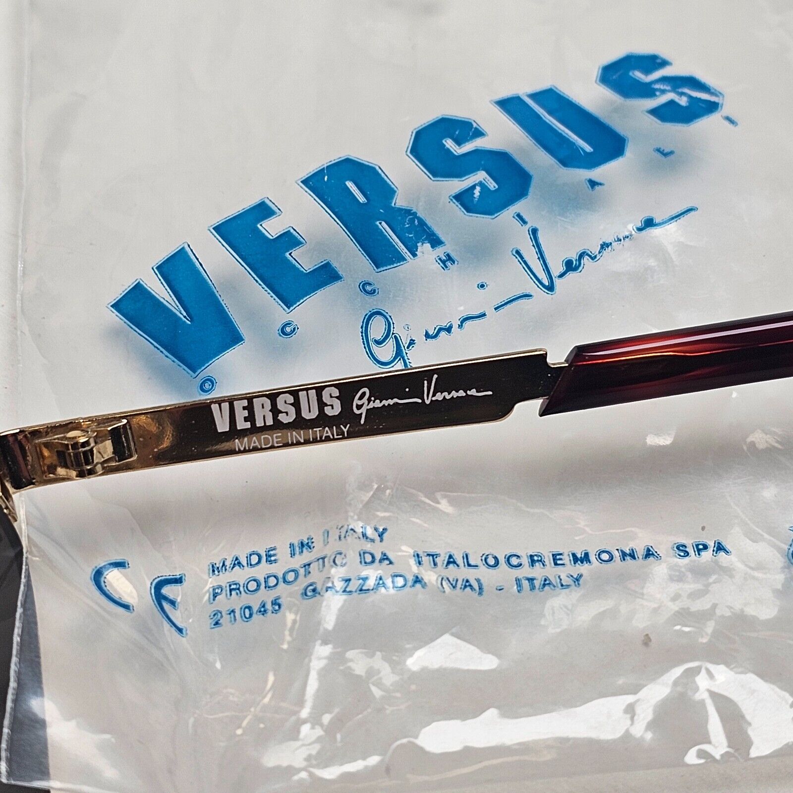 Versus Sunglasses 1996 by Gianni Versace Vintage Gold Brown MOD F18 COL 030