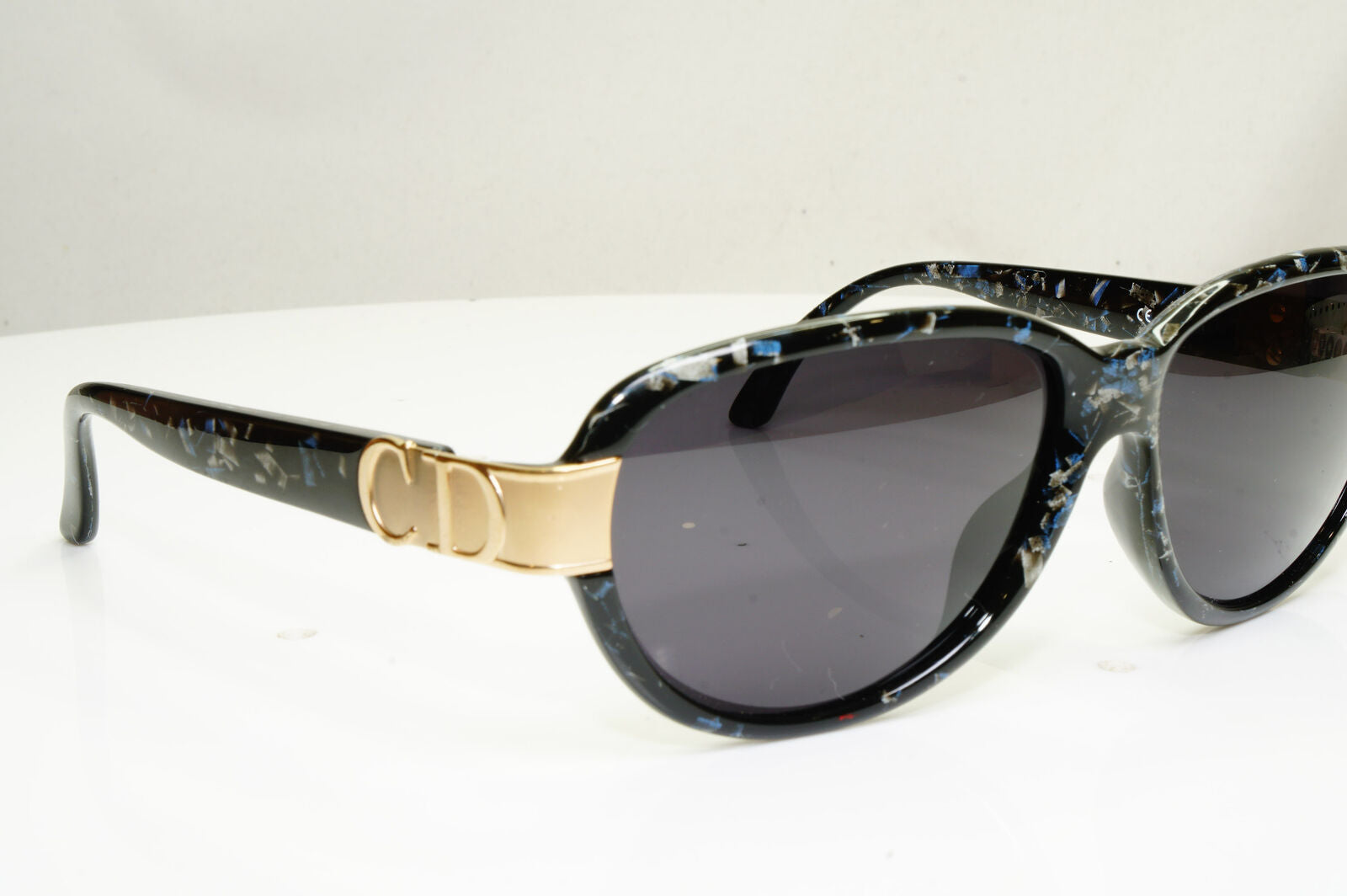 Authentic DIOR Womens 1995 Vintage Austria Sunglasses Marble Gold 2917 95 30534