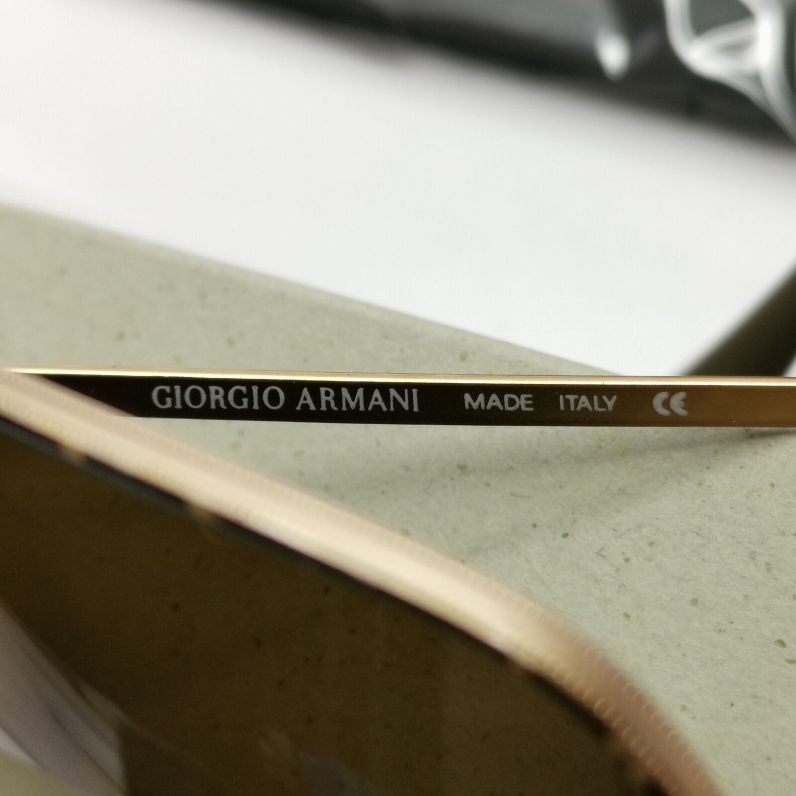 Authentic Giorgio Armani 1997 Vintage Sunglasses Metal Brown Mens Womens 619 746