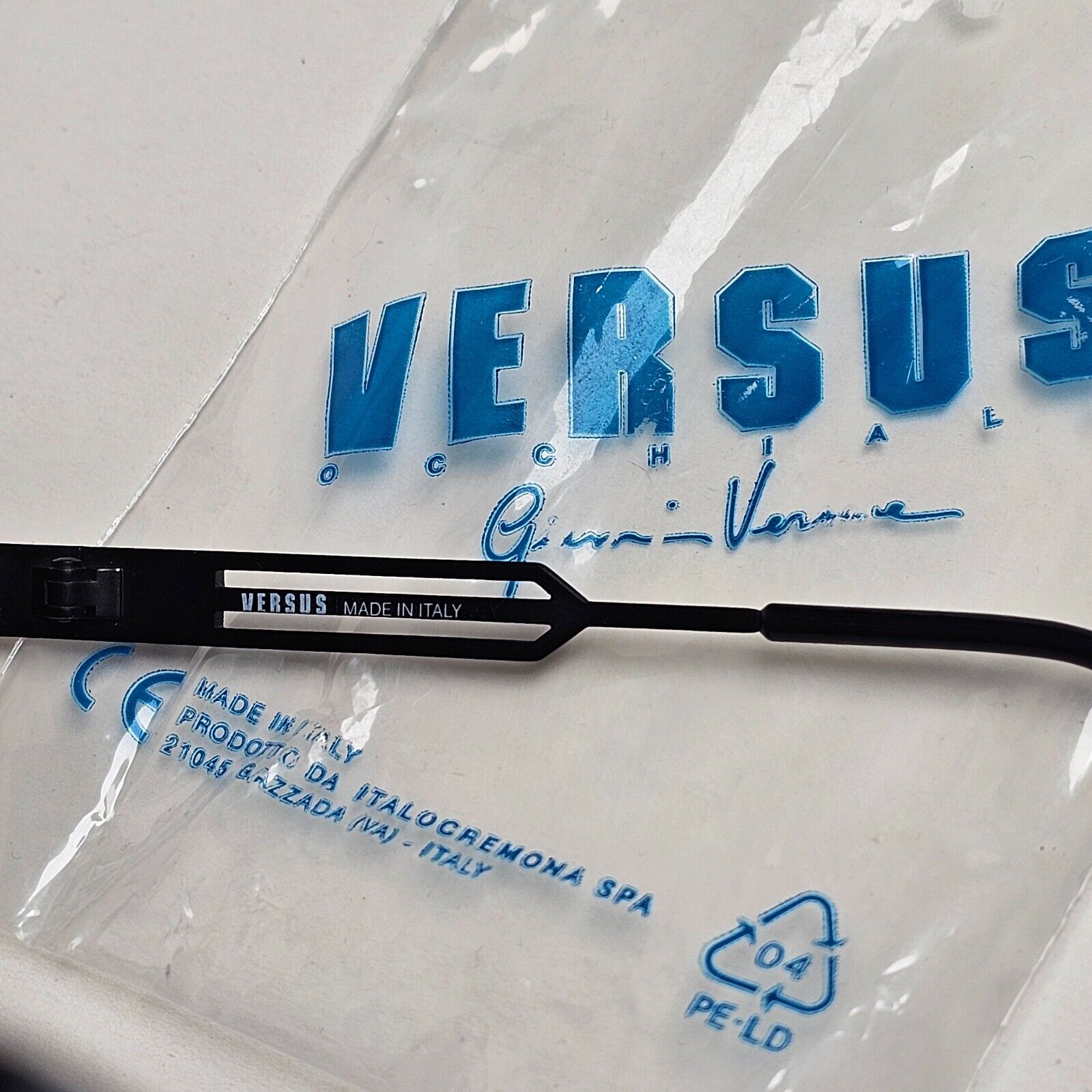Versus Sunglasses 1996 by Gianni Versace Vintage Black Oval Wrap MOD F34 COL 028
