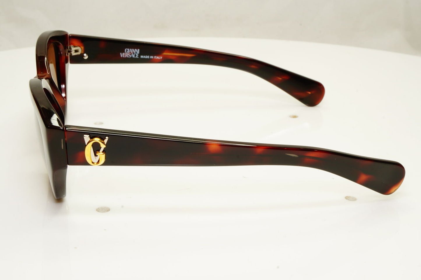Gianni Versace 1996 Womens Vintage Gold Brown Sunglasses MOD 462 COL 900