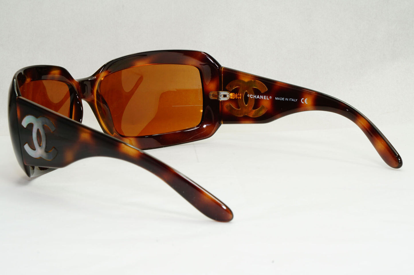 Chanel Sunglasses Mother of Pearl Vintage 2006 Brown 5076-H c.502/73 120124