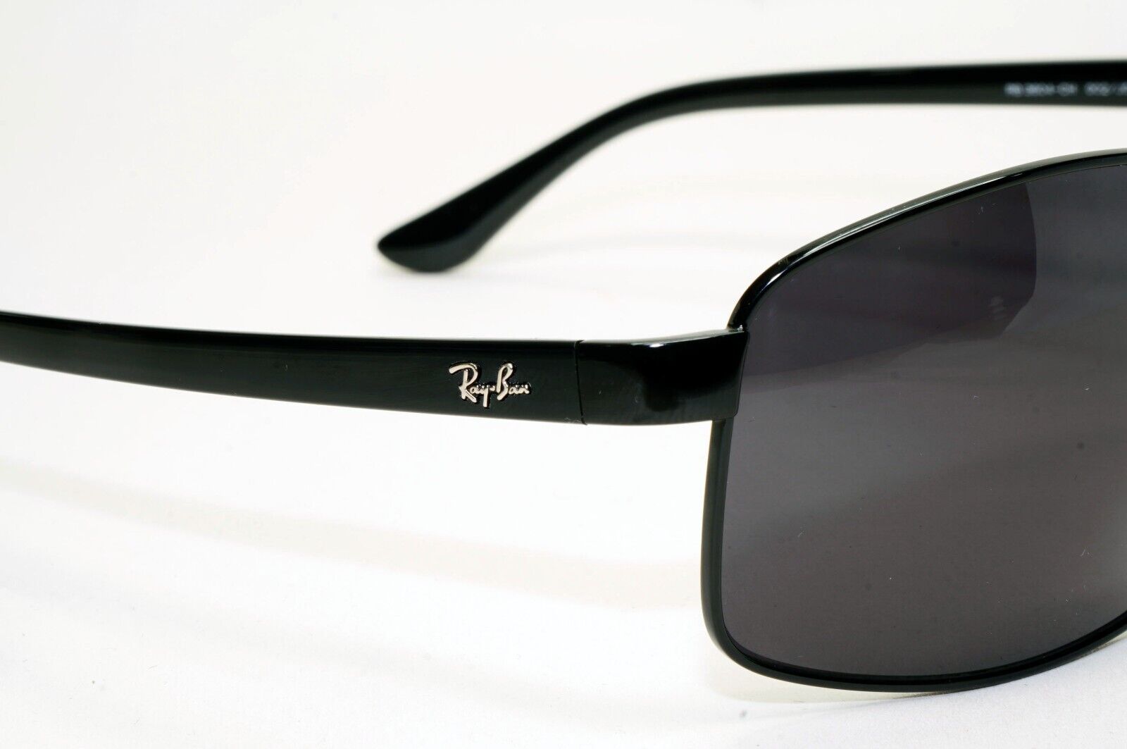 Ray-Ban Sunglasses with Custom Lenses Black Wrap RB 3604-CH 002/J0 62mm 260724