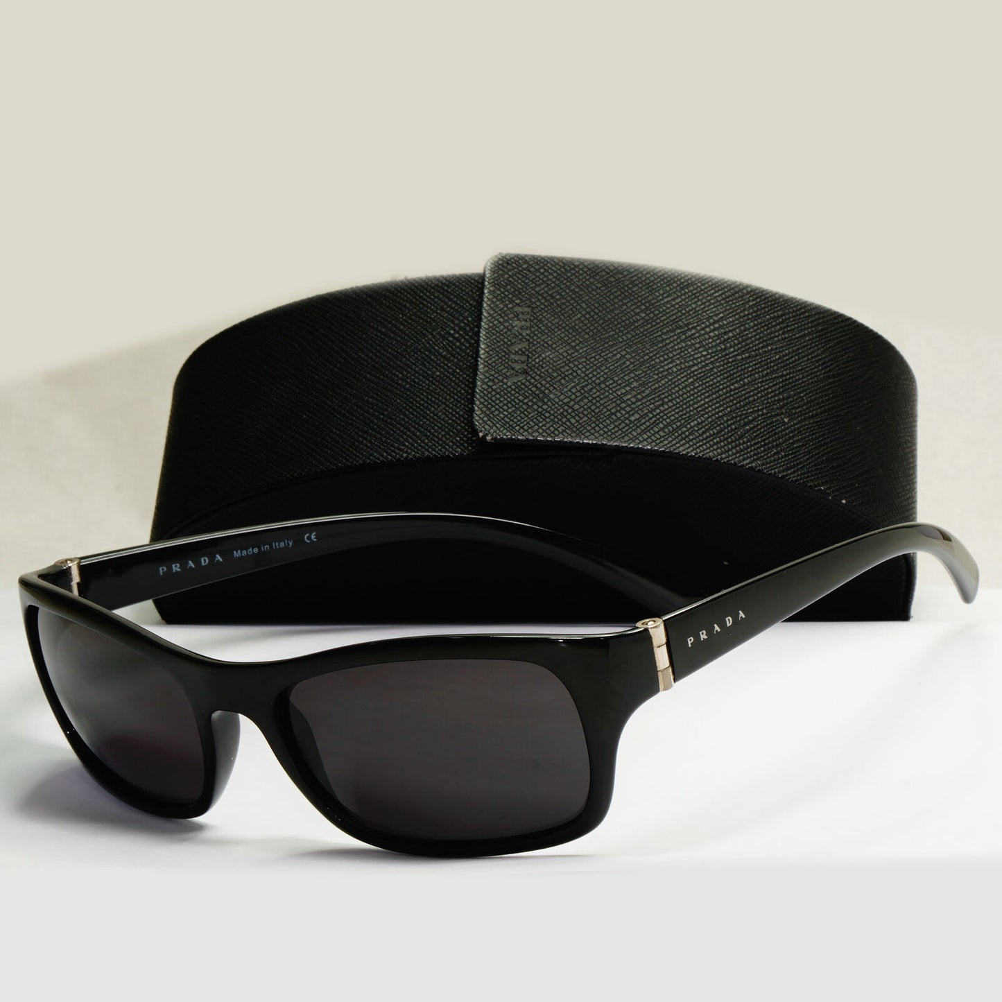 Prada Sunglasses 2005 Vintage Black Square Glossy PR11FS SPR 11F 1AB-1A1 190224