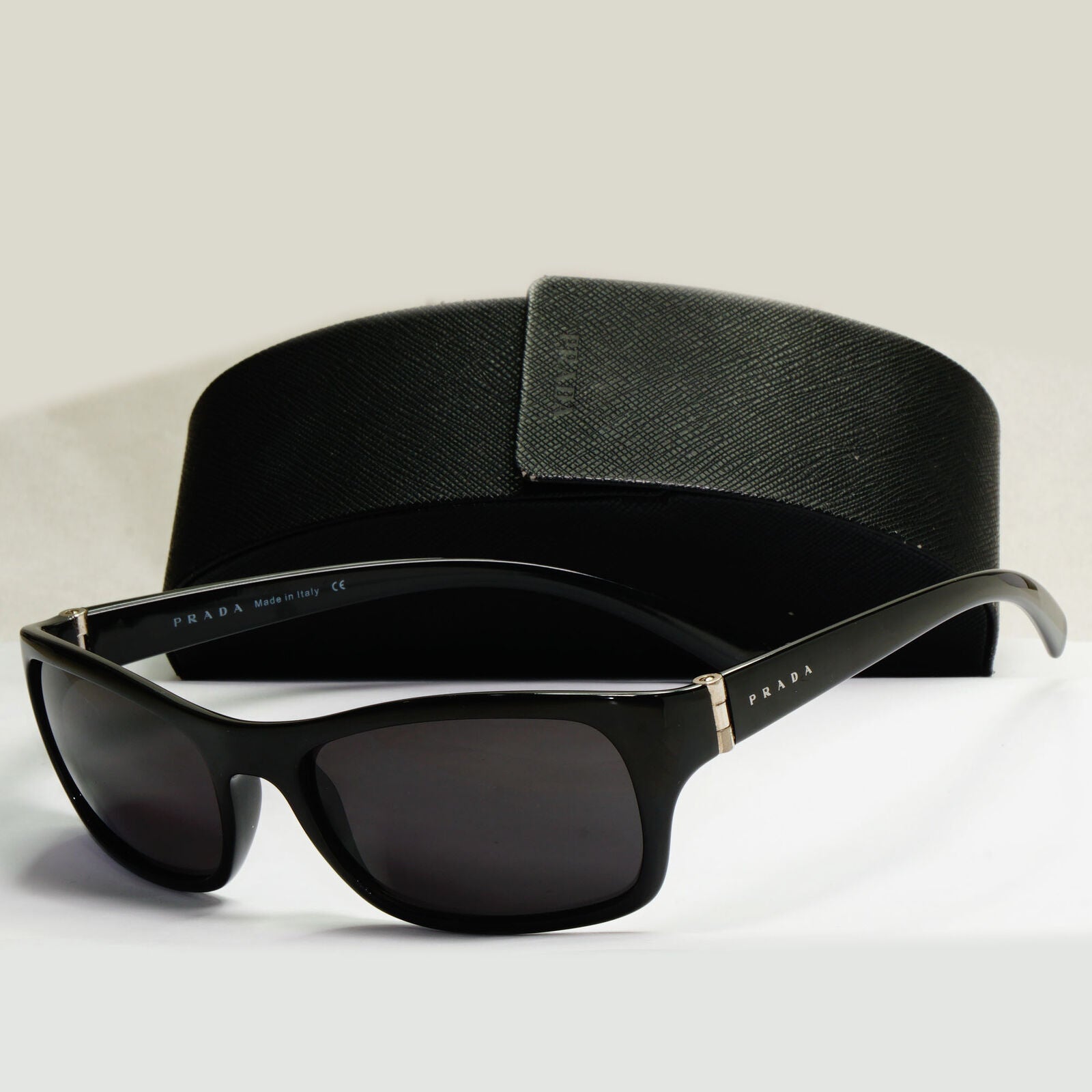 Prada Sunglasses 2005 Vintage Black Square Glossy PR11FS SPR 11F 1AB-1A1 190224