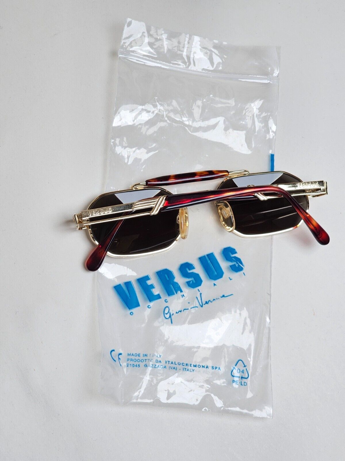 Versus Sunglasses 1996 by Gianni Versace Vintage Gold Grey MOD F25 COL 030