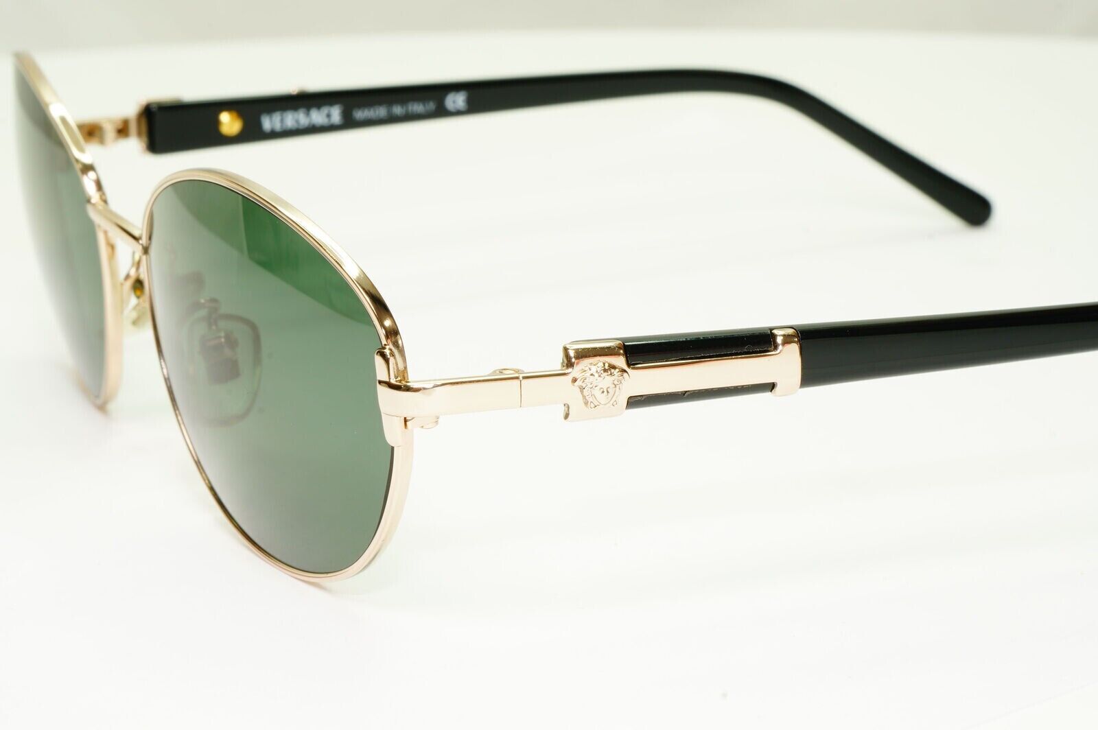Gianni Versace 1995 Sunglasses Vintage Gold Black Green Oval MOD M83 COL 030 A