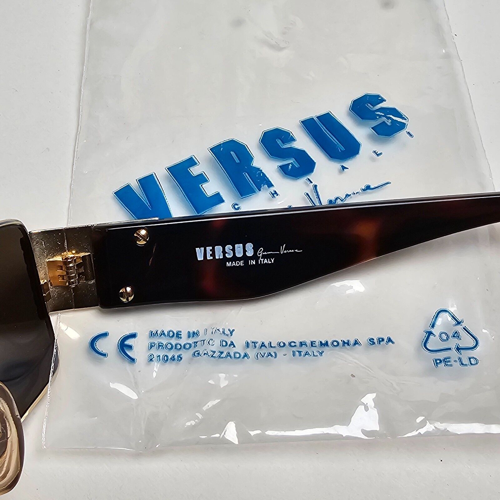 Versus Sunglasses 1996 by Gianni Versace Vintage Gold Brown MOD F11 COL 030