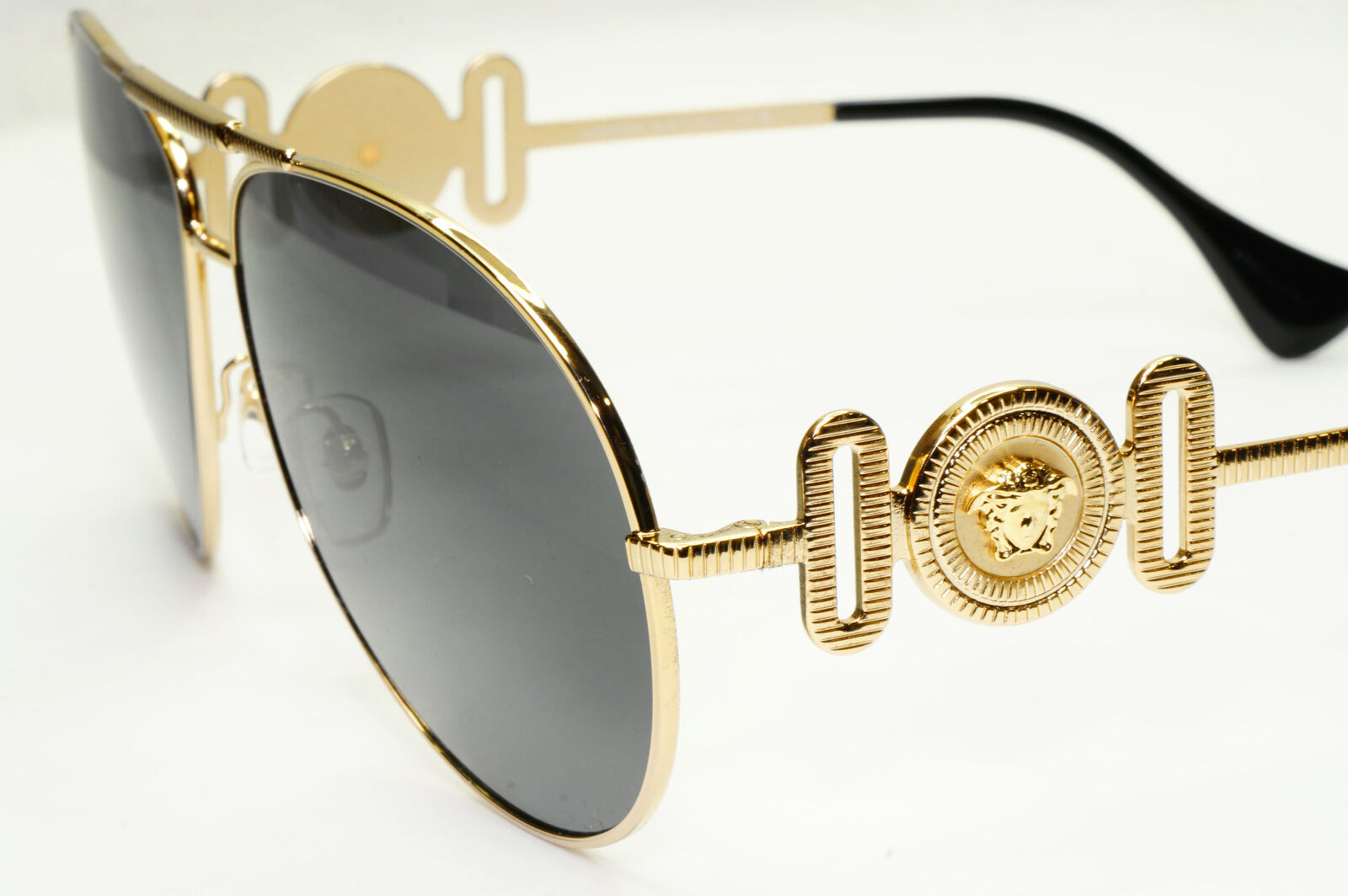 Versace Sunglasses Gold Pilot Metal Medusa Black Large MOD 2249 1002/87