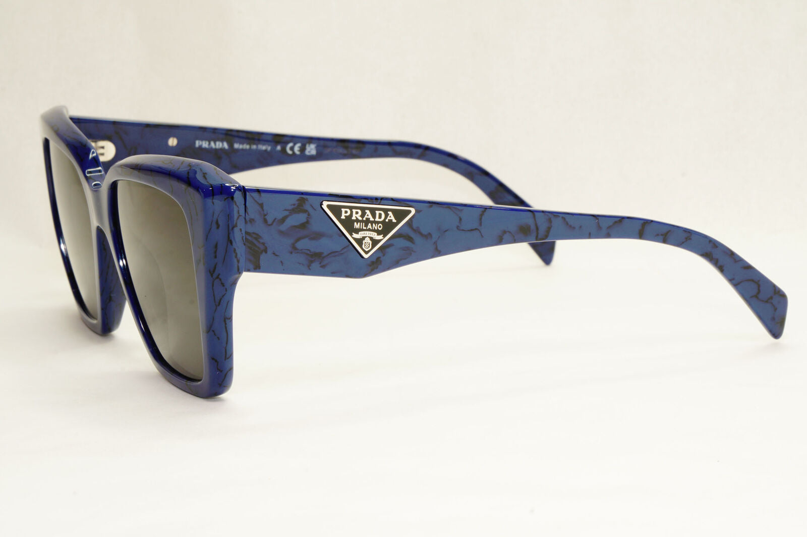 Prada Sunglasses Blue Black Triangle Symbole Marble PR09ZV VPR 09Z 18D-1O1 51mm