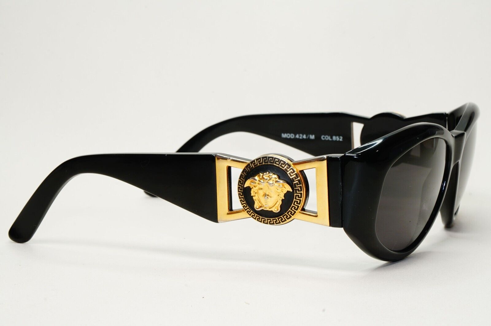 Gianni Versace Sunglasses 1996 Vintage Black MOD 424/M COL 852 Biggie 270924