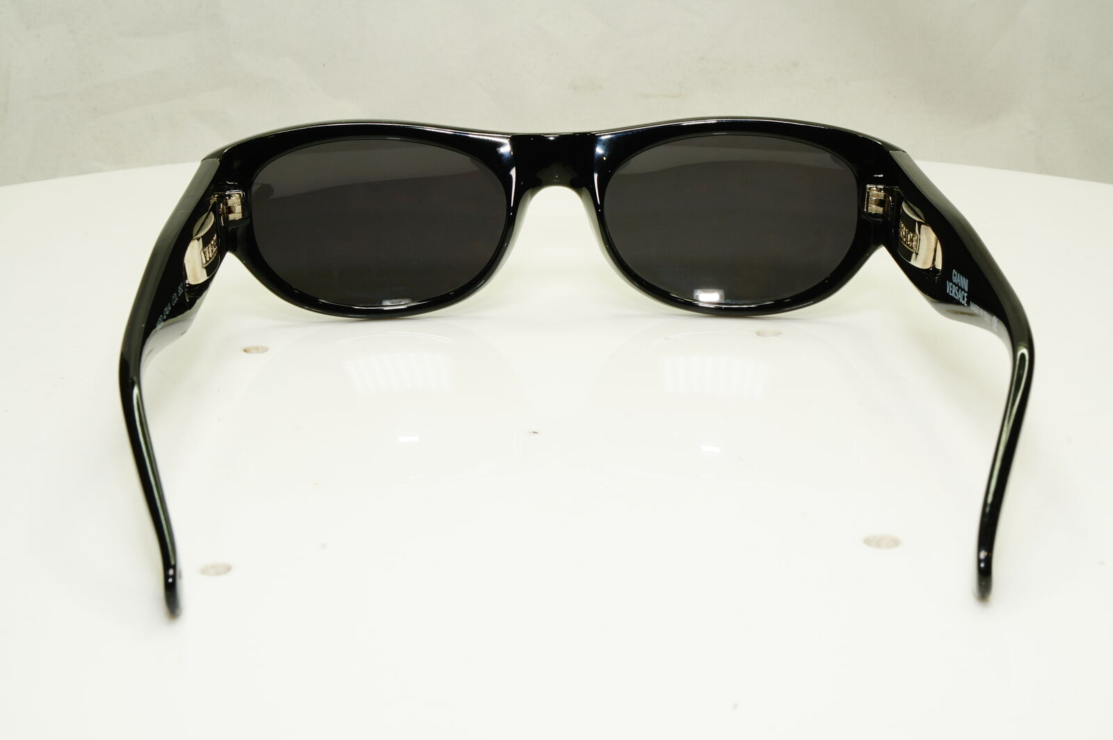 Gianni Versace 1996 Mens Vintage Black Medusa Sunglasses MOD 474/A COL 852