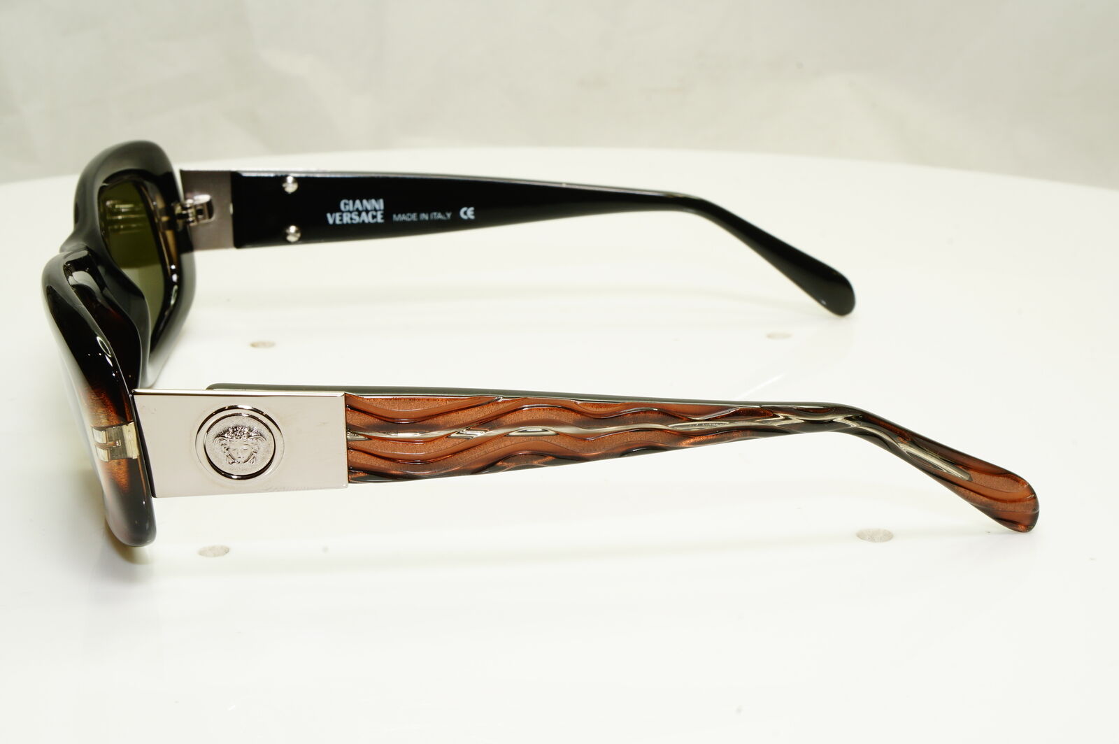 Gianni Versace 1996 Unisex Vintage Brown Medusa Sunglasses MOD 257/M COL 382