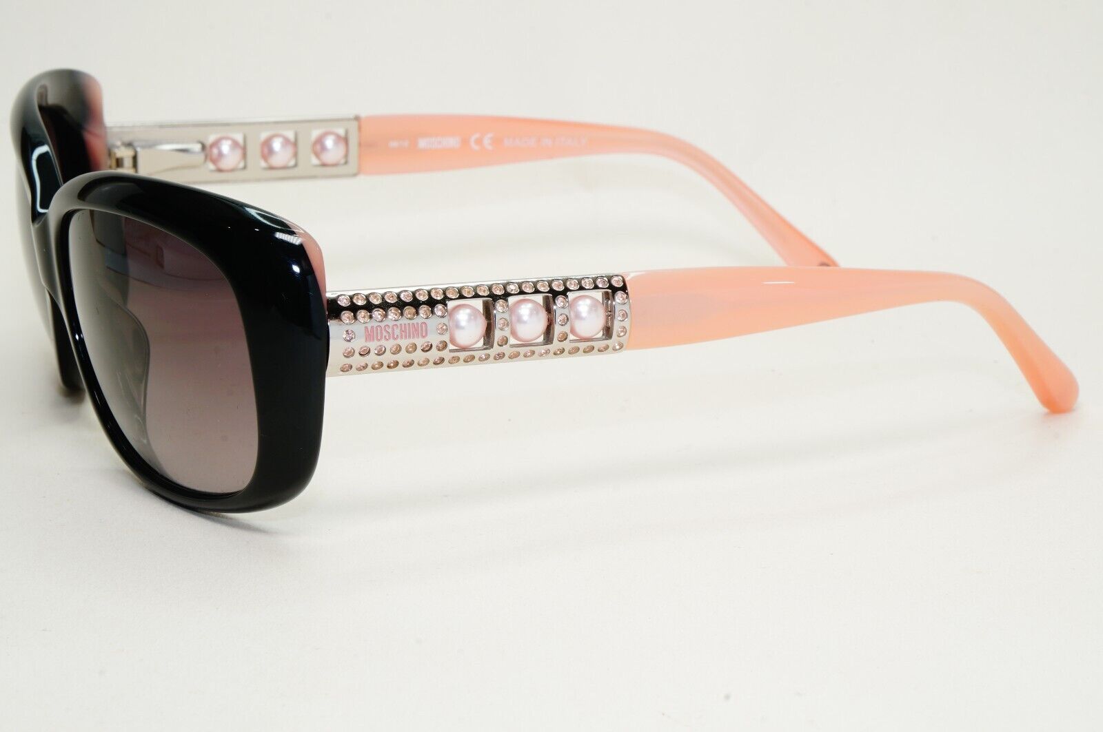 Moschino Sunglasses 2005 Vintage Black Grey Pink Pearl Square MO572 02 101124