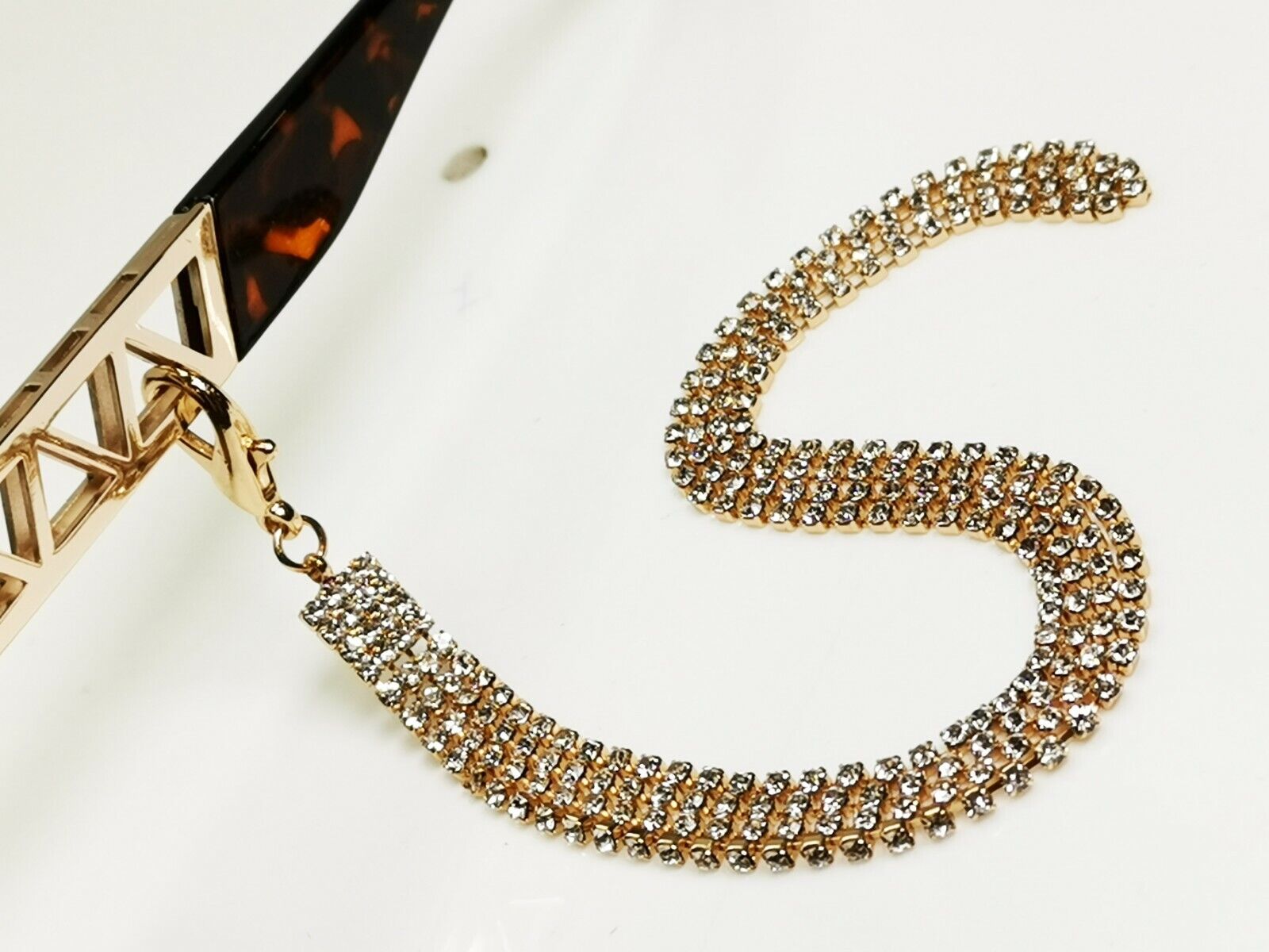 Authentic GUESS Womens Sunglasses Brown Gold Crystal Diamante Chain GU 7690 52F