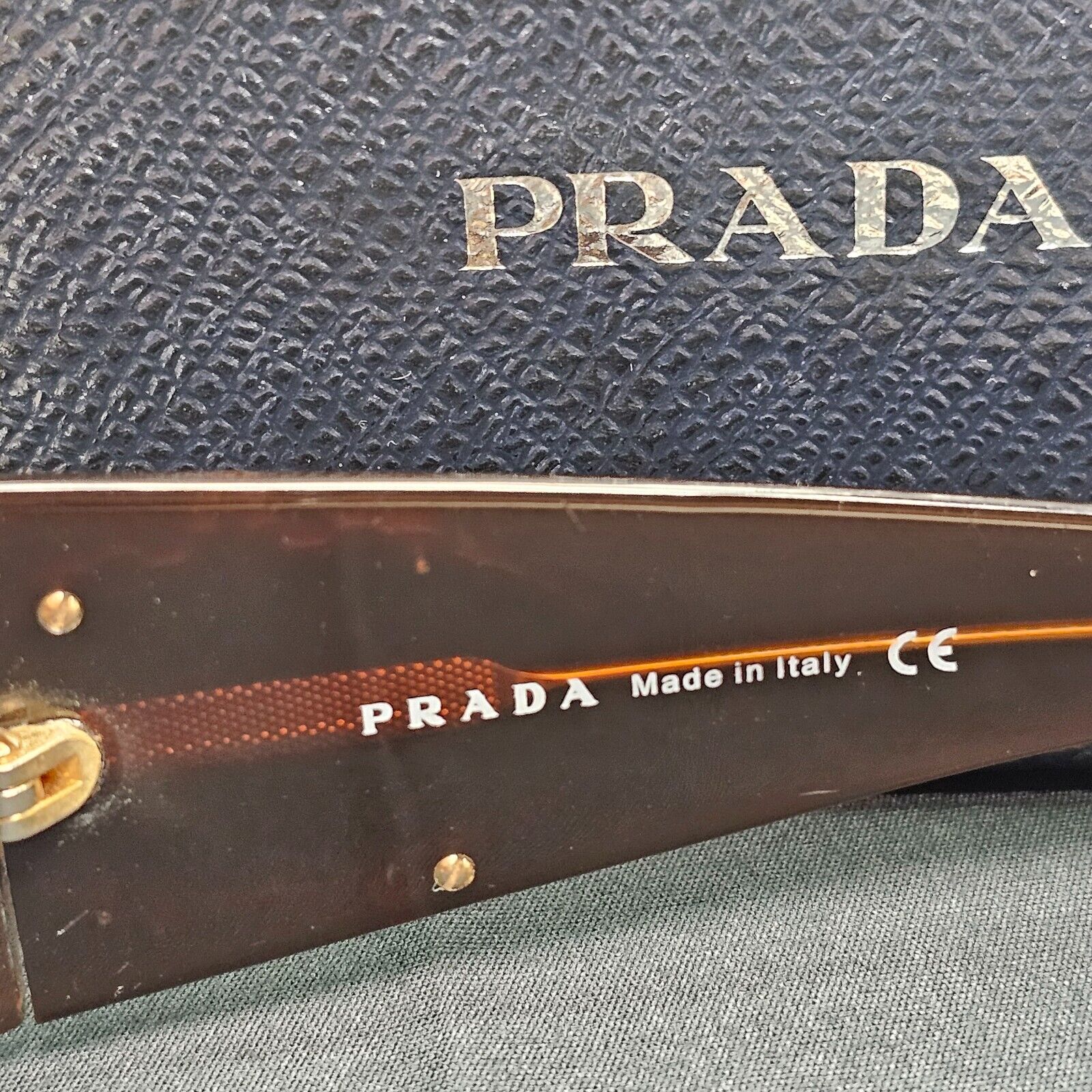 Prada Sunglasses 2007 Vintage Brown Saffiano Crest PR11HS SPR 11H 7JY-8C1 061024