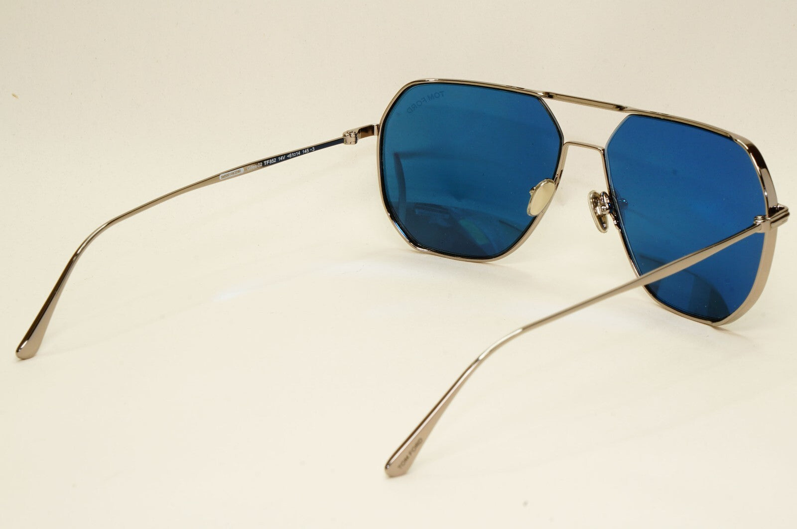 Tom Ford Sunglasses Gilles-02 Gunmetal Blue Navigator Pilot TF 852 14V 61mm