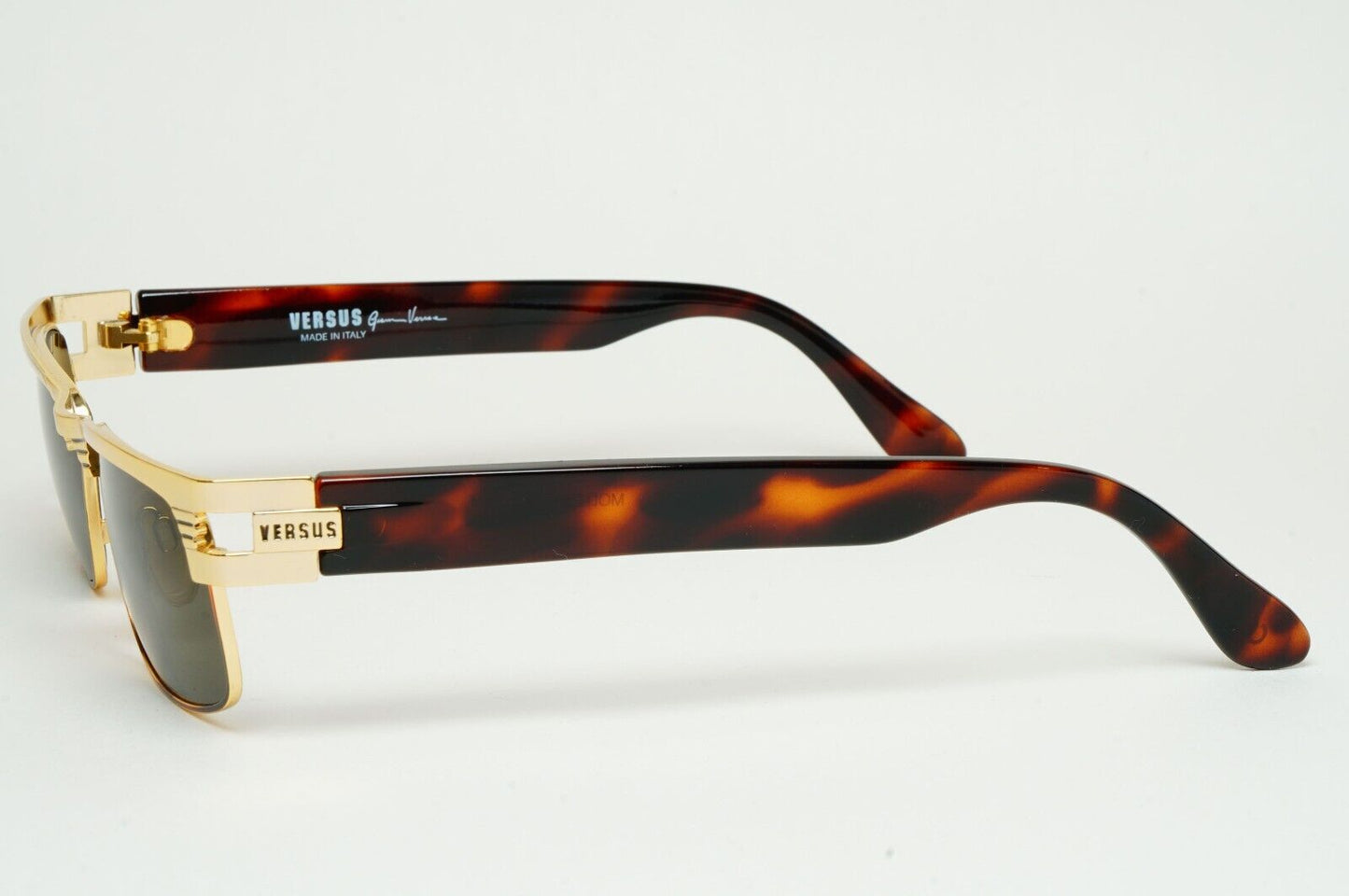 Versus Sunglasses 1996 by Gianni Versace Vintage Gold Grey MOD F26 COL 36M