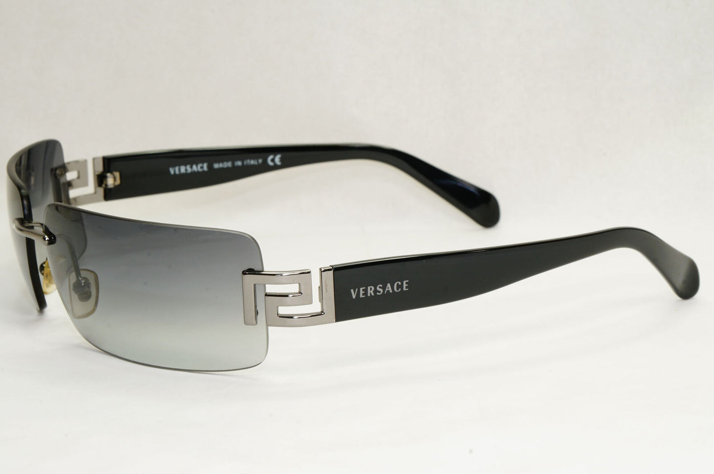 Versace Sunglasses 2004 Vintage Rimless Black Grey MOD 2017 1001/8G 180124
