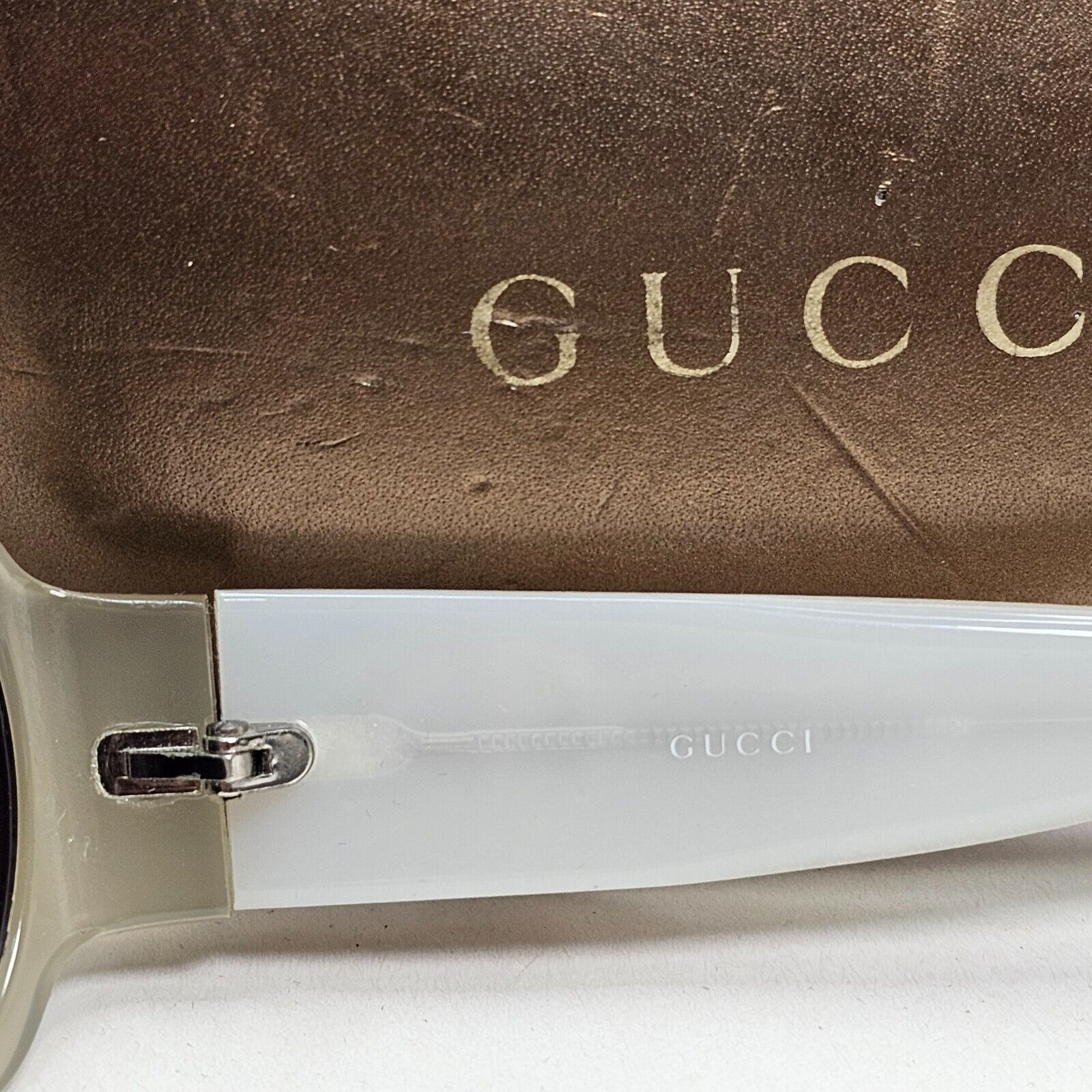 Gucci Sunglasses 2005 Vintage Cream White Black Unisex GG 2935/S EOODA 041124