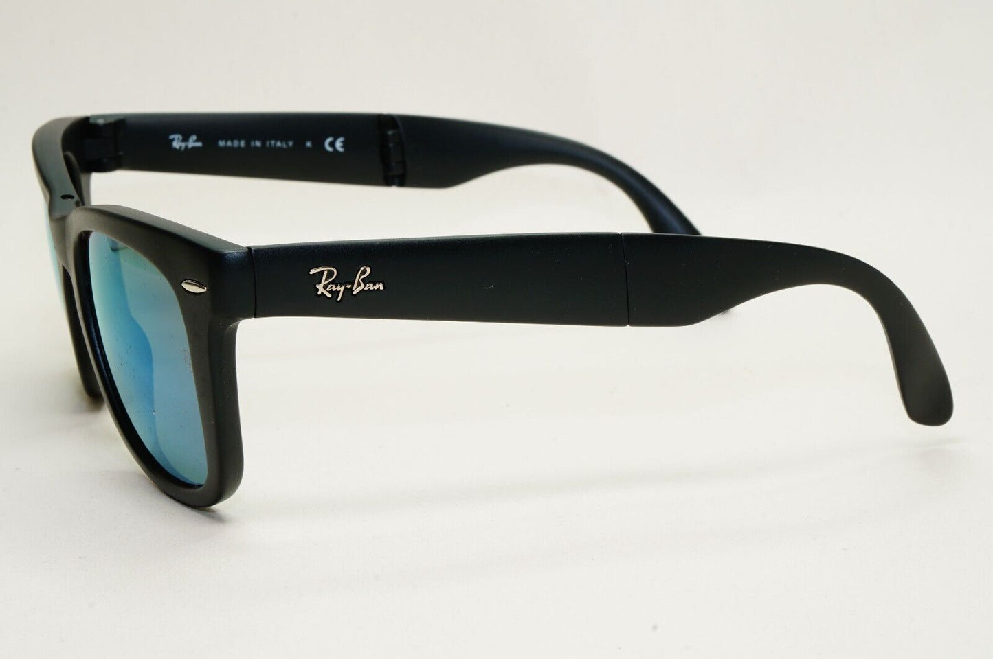 Ray-Ban Sunglasses Folding Wayfarer Black Matte Purple Mirror RB 4105 601-S/1M