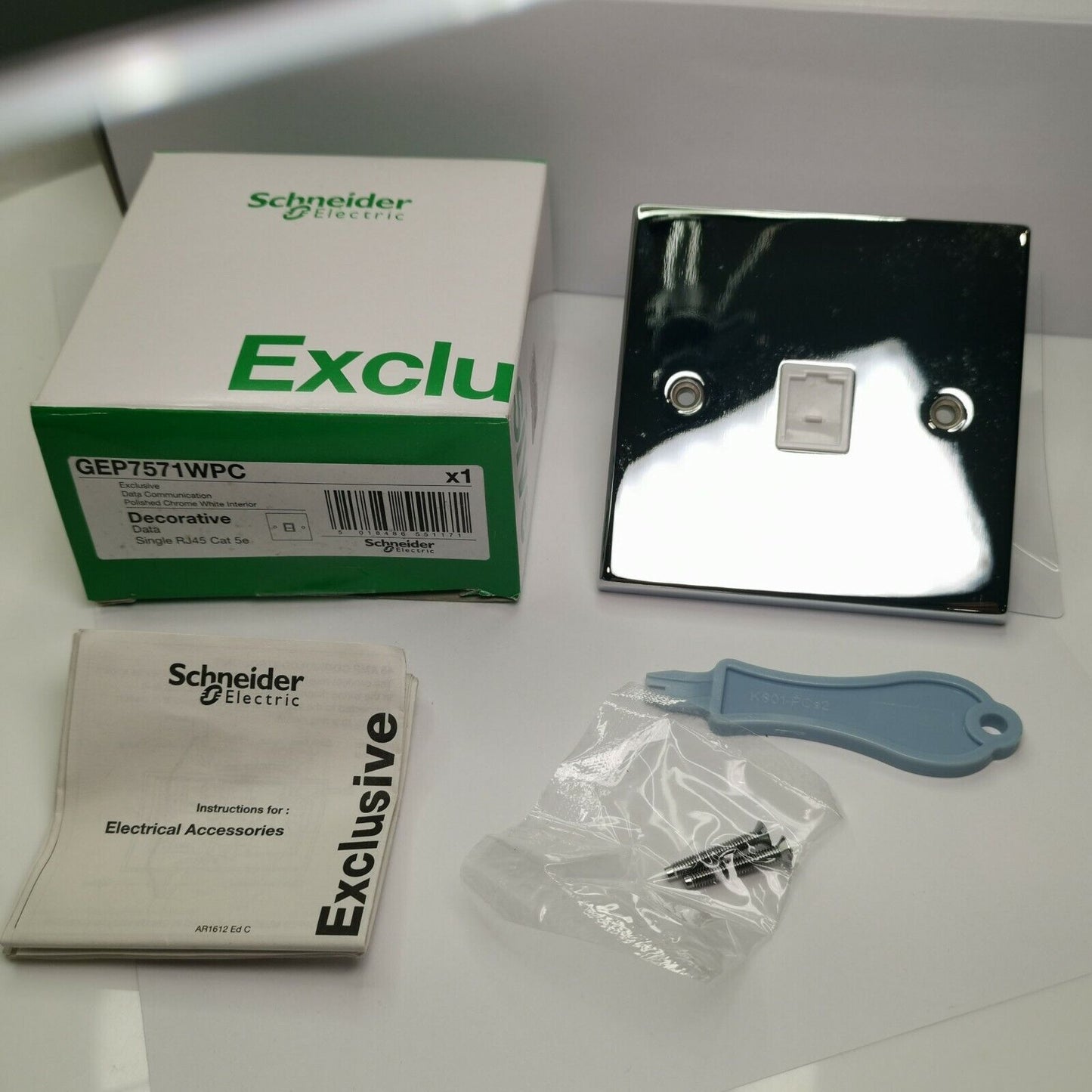 Schneider RJ45 CAT5 Internet Socket Silver Polished Chrome Data CAT5e GEP7571WPC