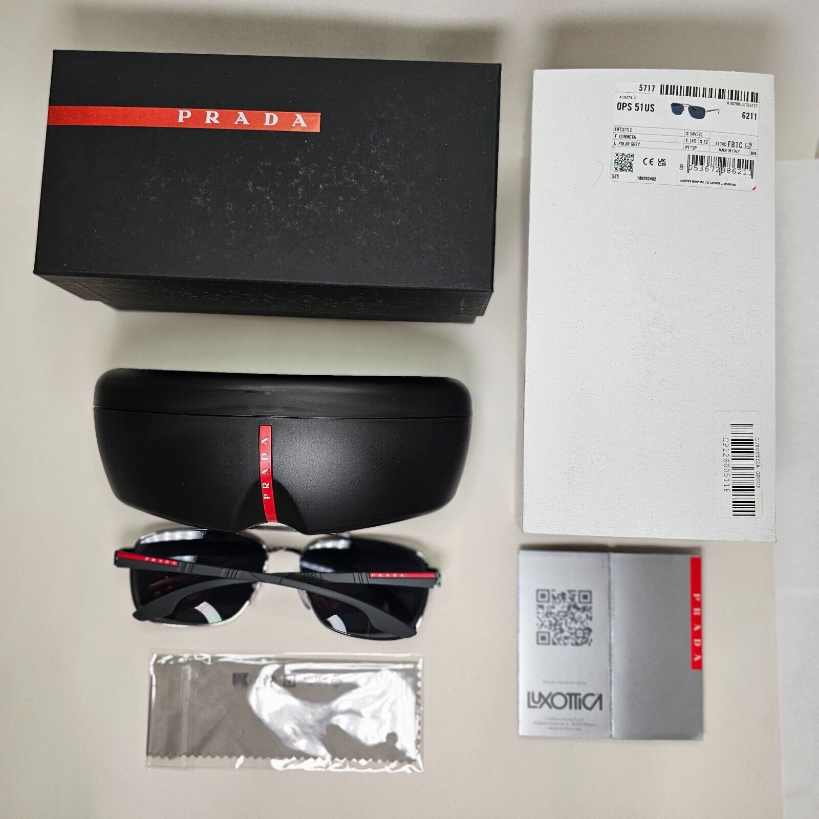 Prada Sunglasses Polarised Gunmetal Black Grey Navigator PR51US SPR 51U 5AV-5Z1