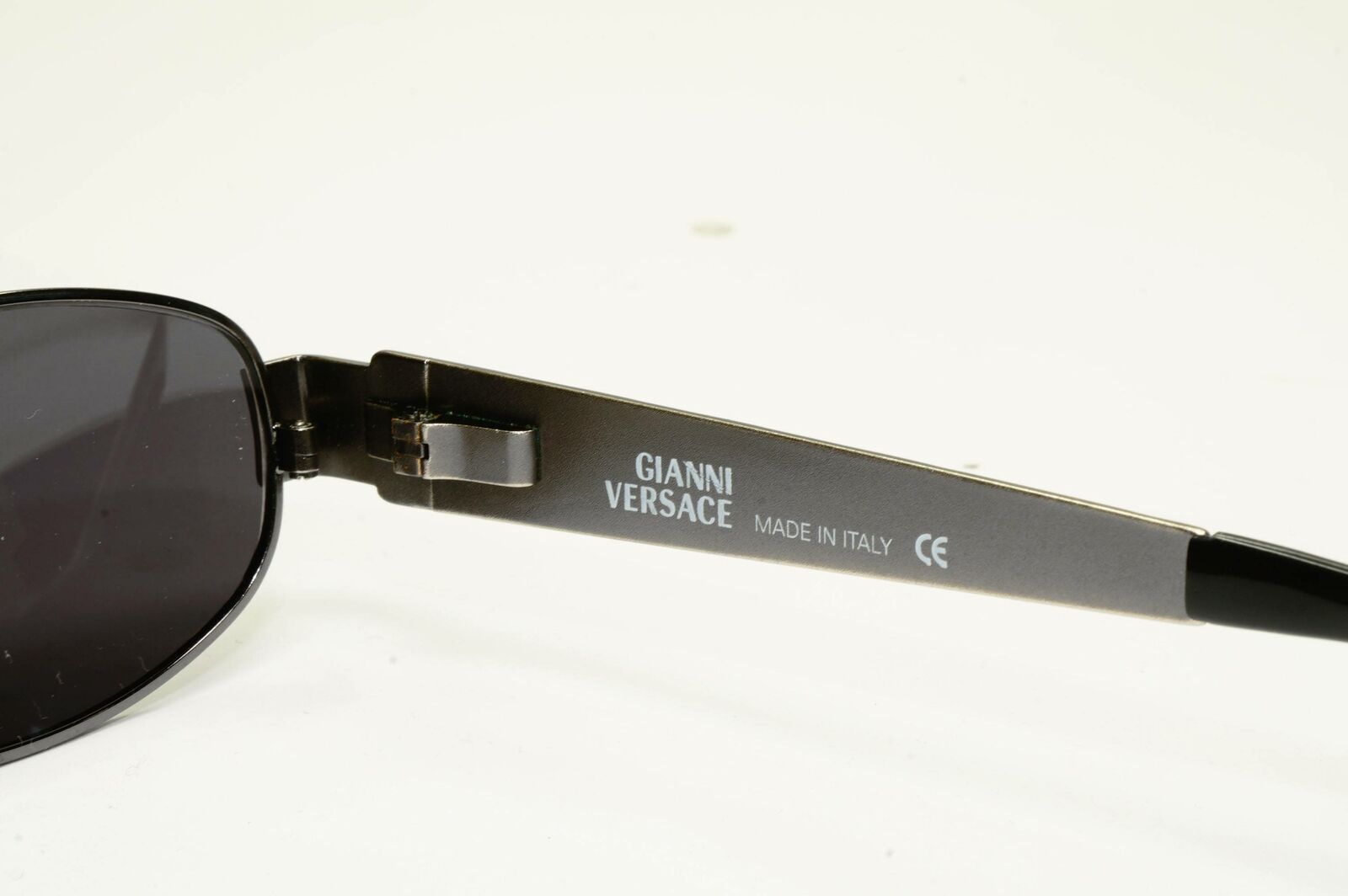 Gianni Versace 1996 Vintage Gunmetal Medusa Metal Sunglasses MOD X36 COL 89M