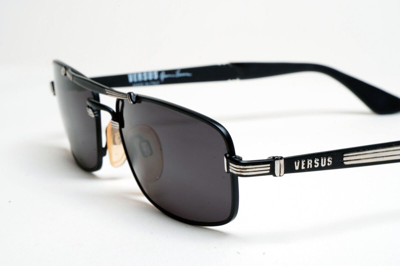 Versus Sunglasses 1996 by Gianni Versace Vintage Rectangle Black MOD F06 COL 35M
