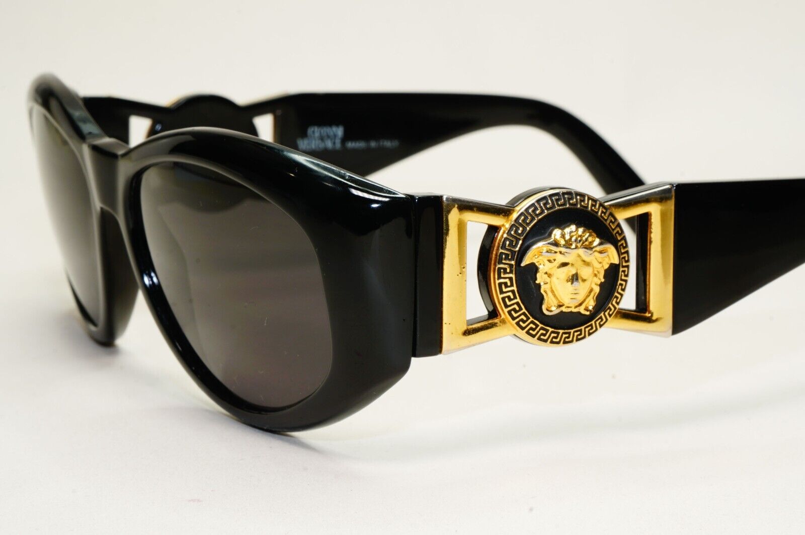 Gianni Versace Sunglasses 1996 Vintage Black MOD 424/M COL 852 Biggie 270924