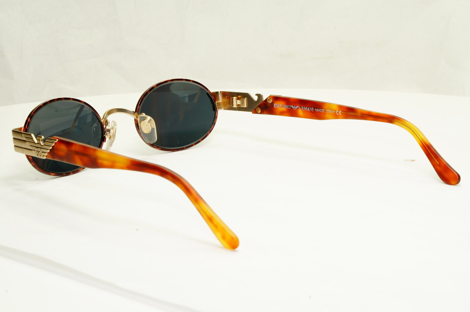 Emporio Armani 1997 Vintage Sunglasses Mens Womens Womens Gold Eagle 054 832