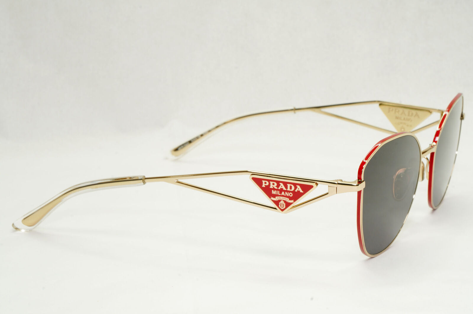 Prada Sunglasses Triangle Symbole Red Gold Black PR52ZV VPR 52Z 5AK-1O1 53mm