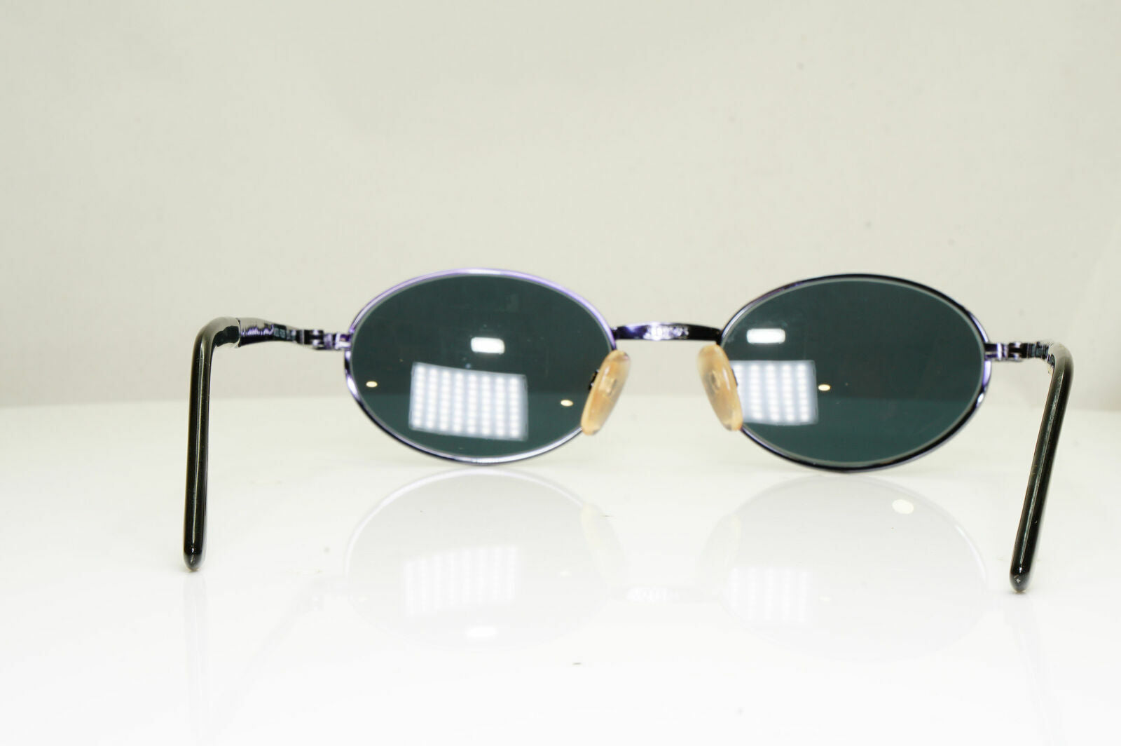 Versus by Gianni Versace 1996 Vintage Violet Oval Sunglasses MOD R28 COL 52M