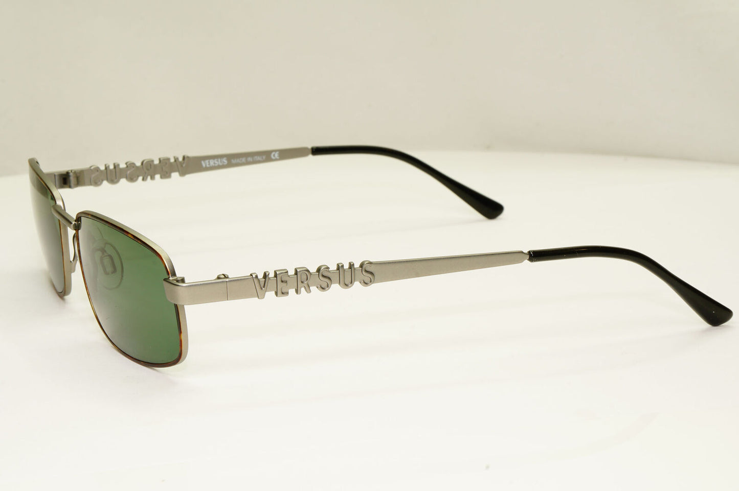 Versus 1995 Vintage Silver Green Metal Sunglasses Gianni Versace MOD R27 COL 27M