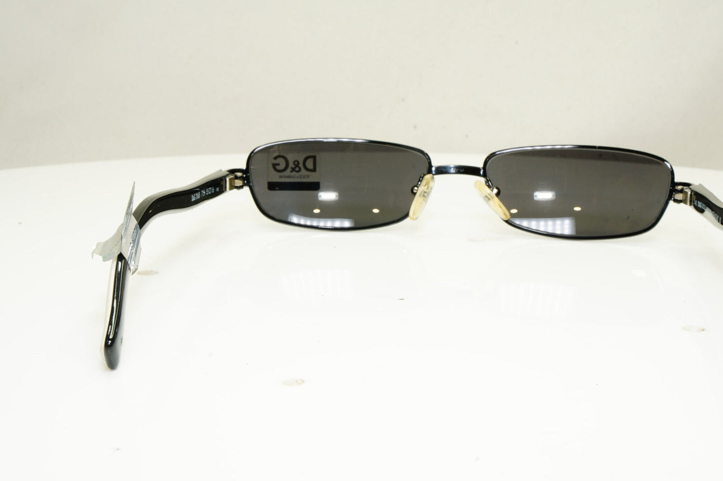 Authentic DOLCE & GABBANA Mens Vintage Sunglasses White D&G 2068 715 30780