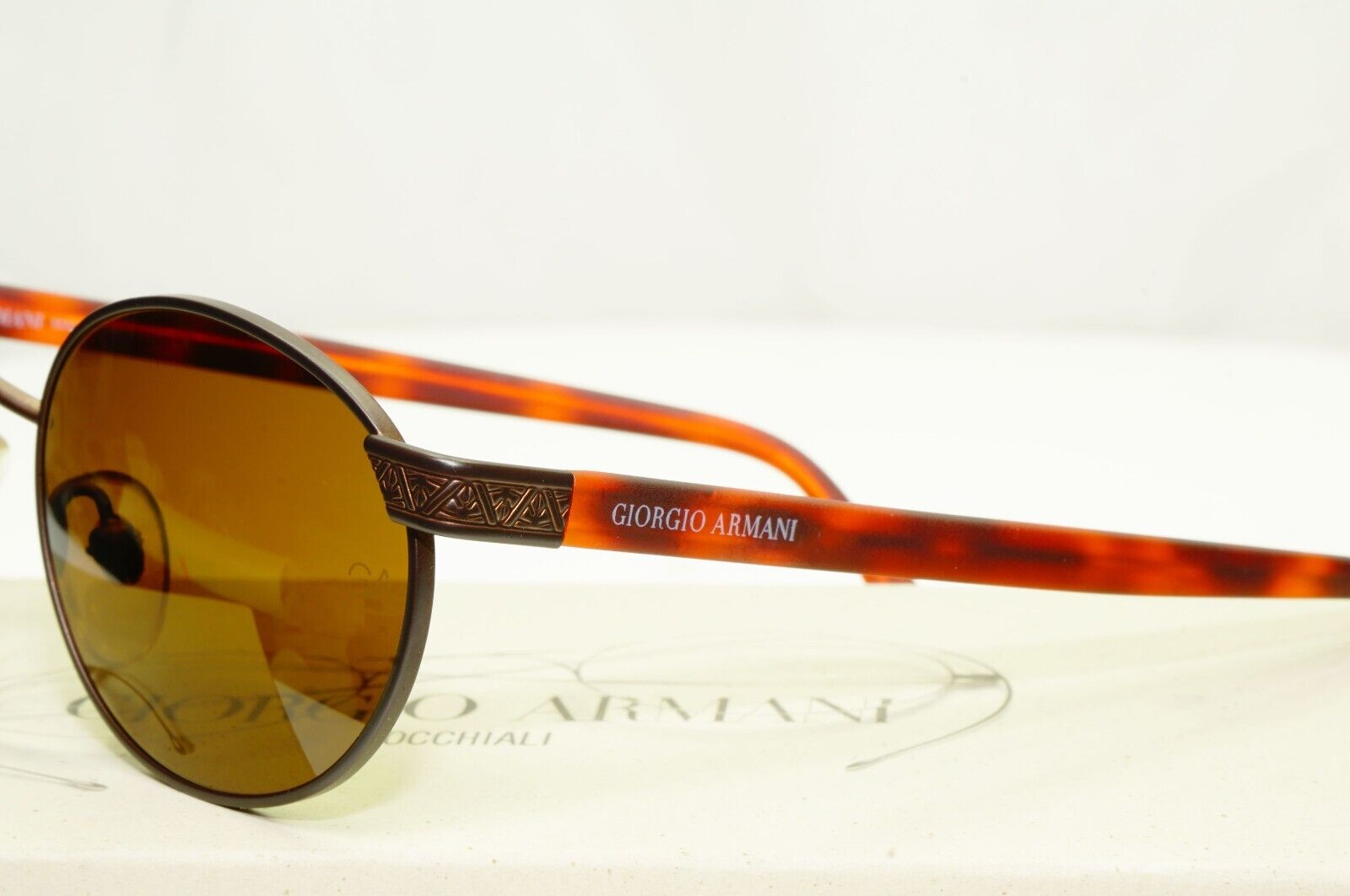 Giorgio Armani 1997 Vintage Sunglasses Oval Metal Brown Tortoise 633 883 49mm