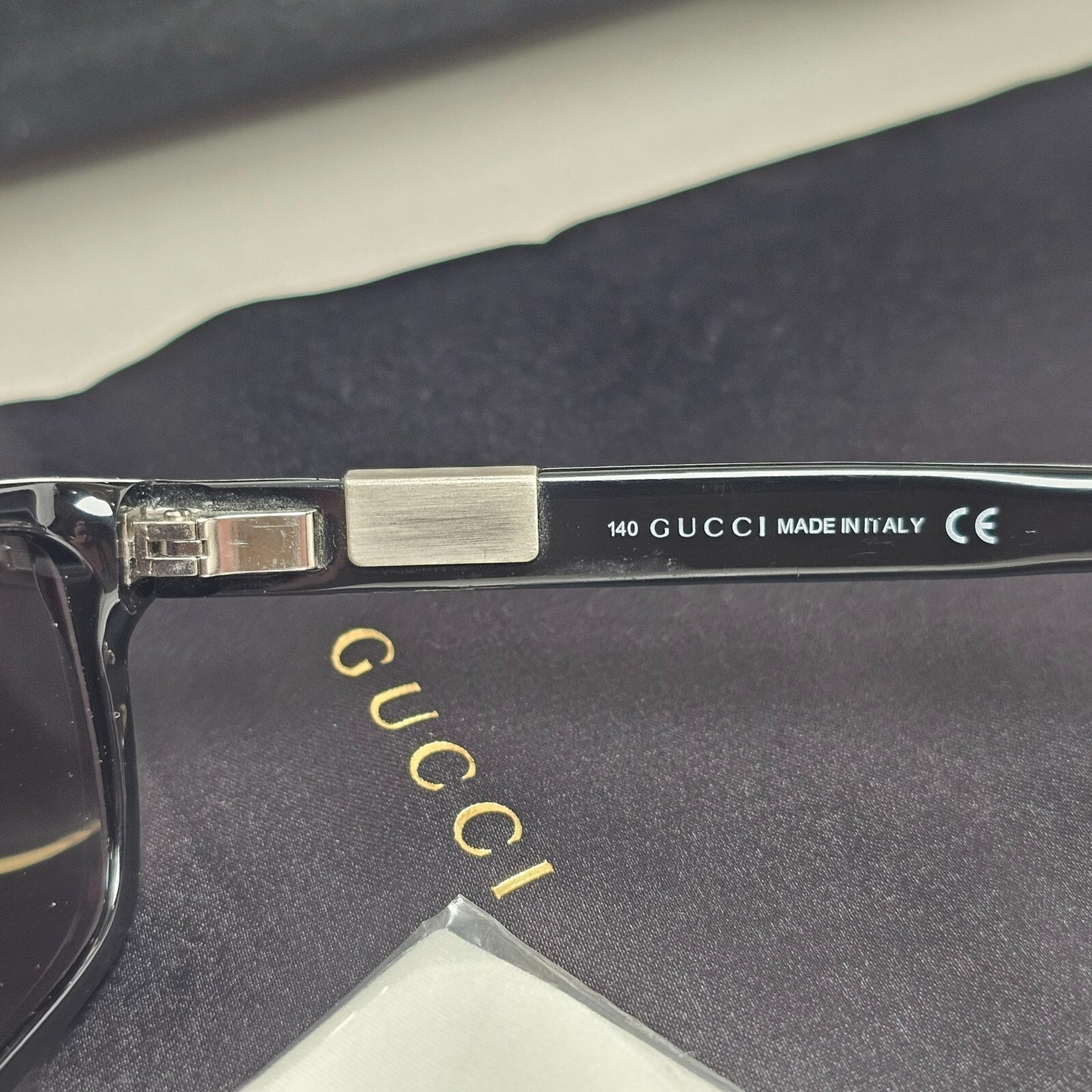 Gucci Sunglasses 1999 Vintage Black Square Retro GG 1557 807 51mm 100325