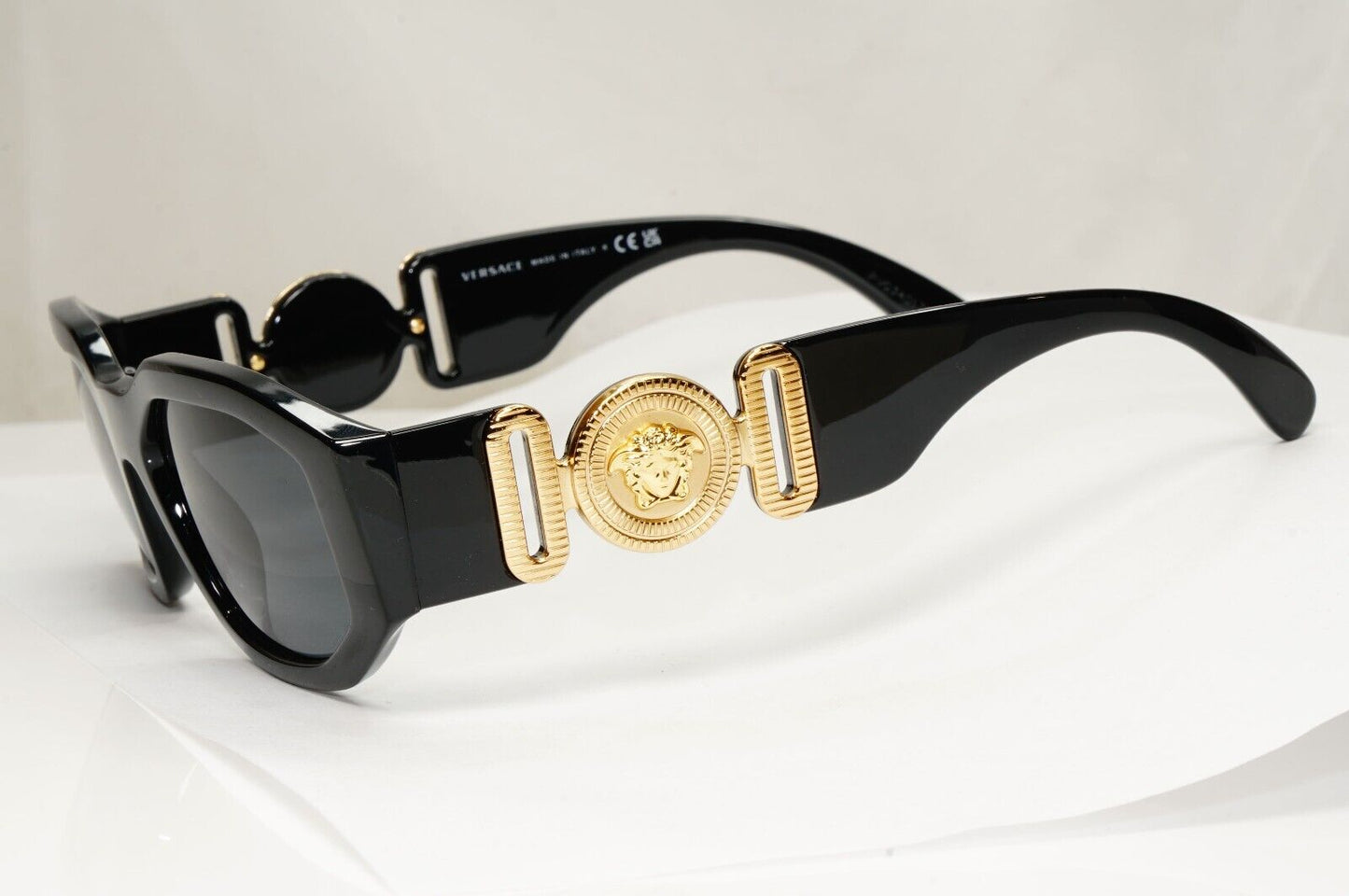 Versace Sunglasses Black Gold Medusa Square Retro Biggie MOD VE 4361 GB1/87