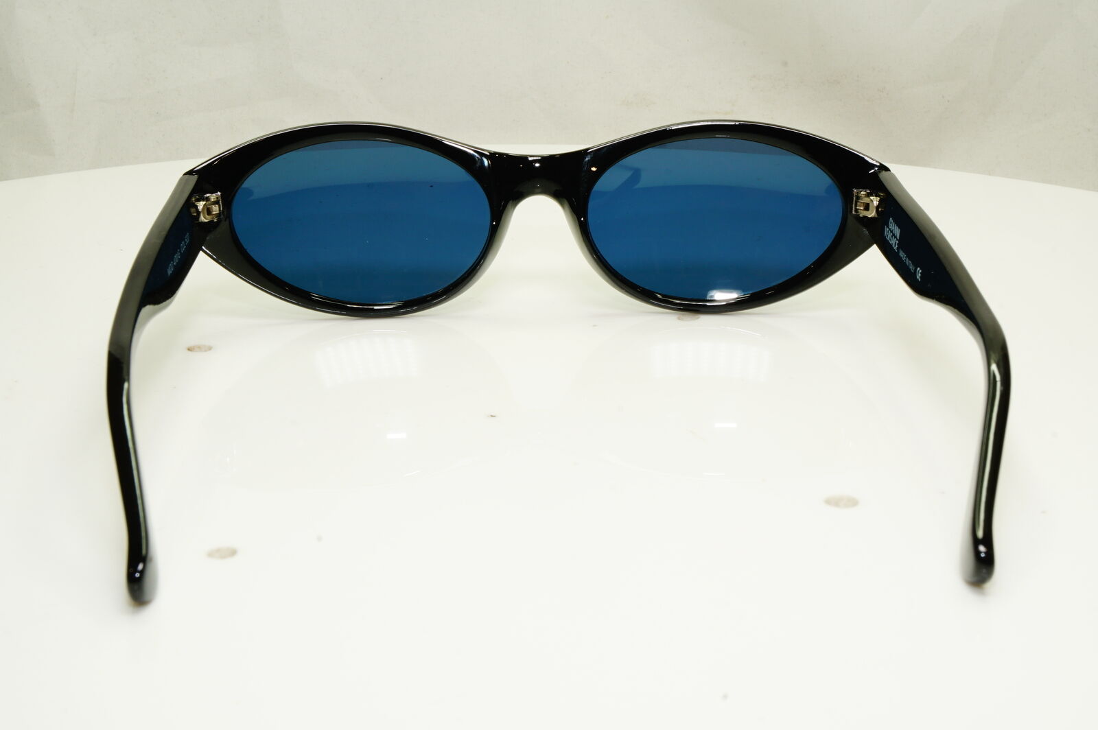 Gianni Versace 1996 Unisex Vintage Blue Sunglasses GV MOD 470/G COL 532