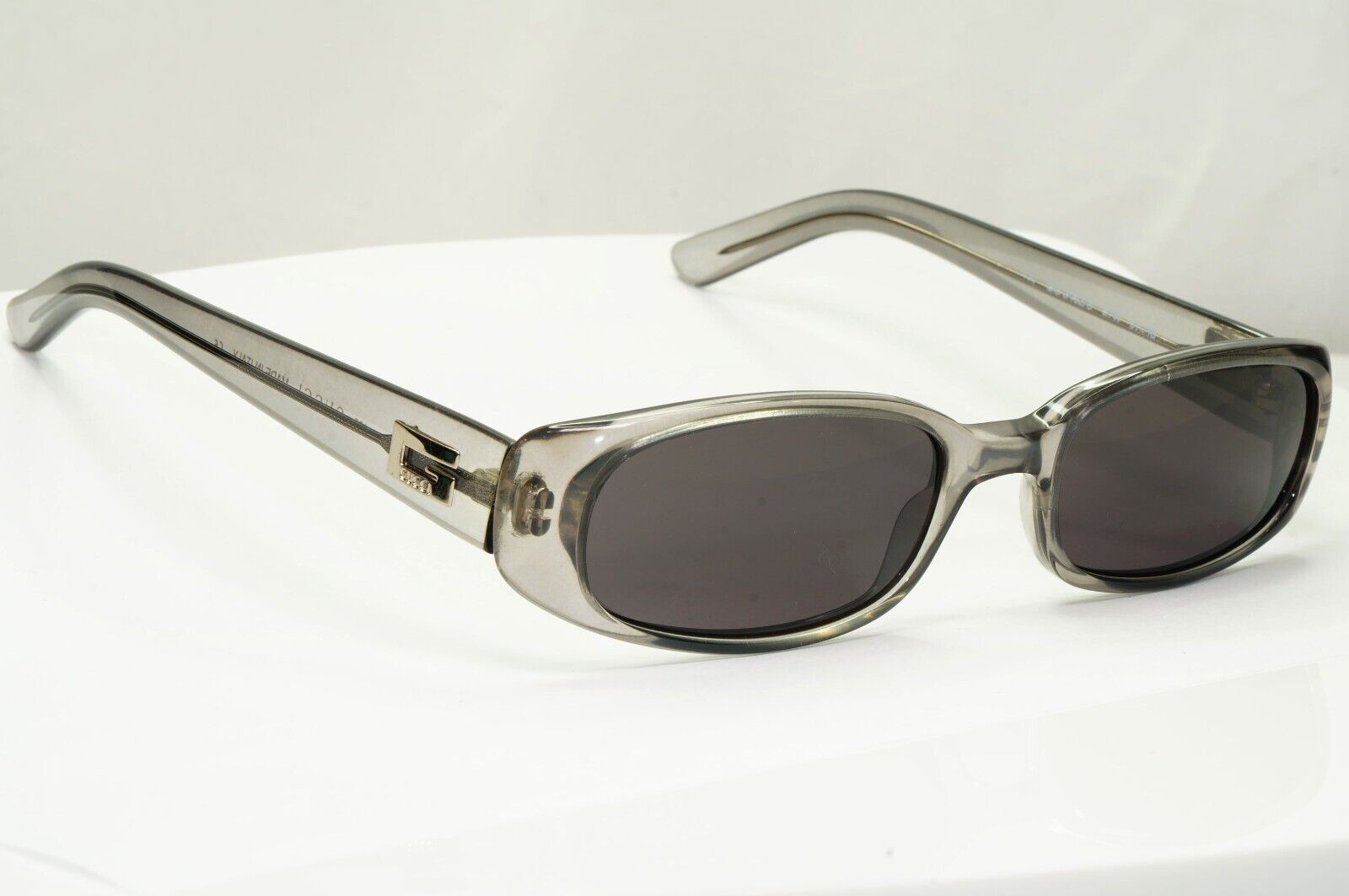 Gucci Sunglasses 1998 Vintage  Transparent Grey Rectangle GG 2452/S E7W 261024