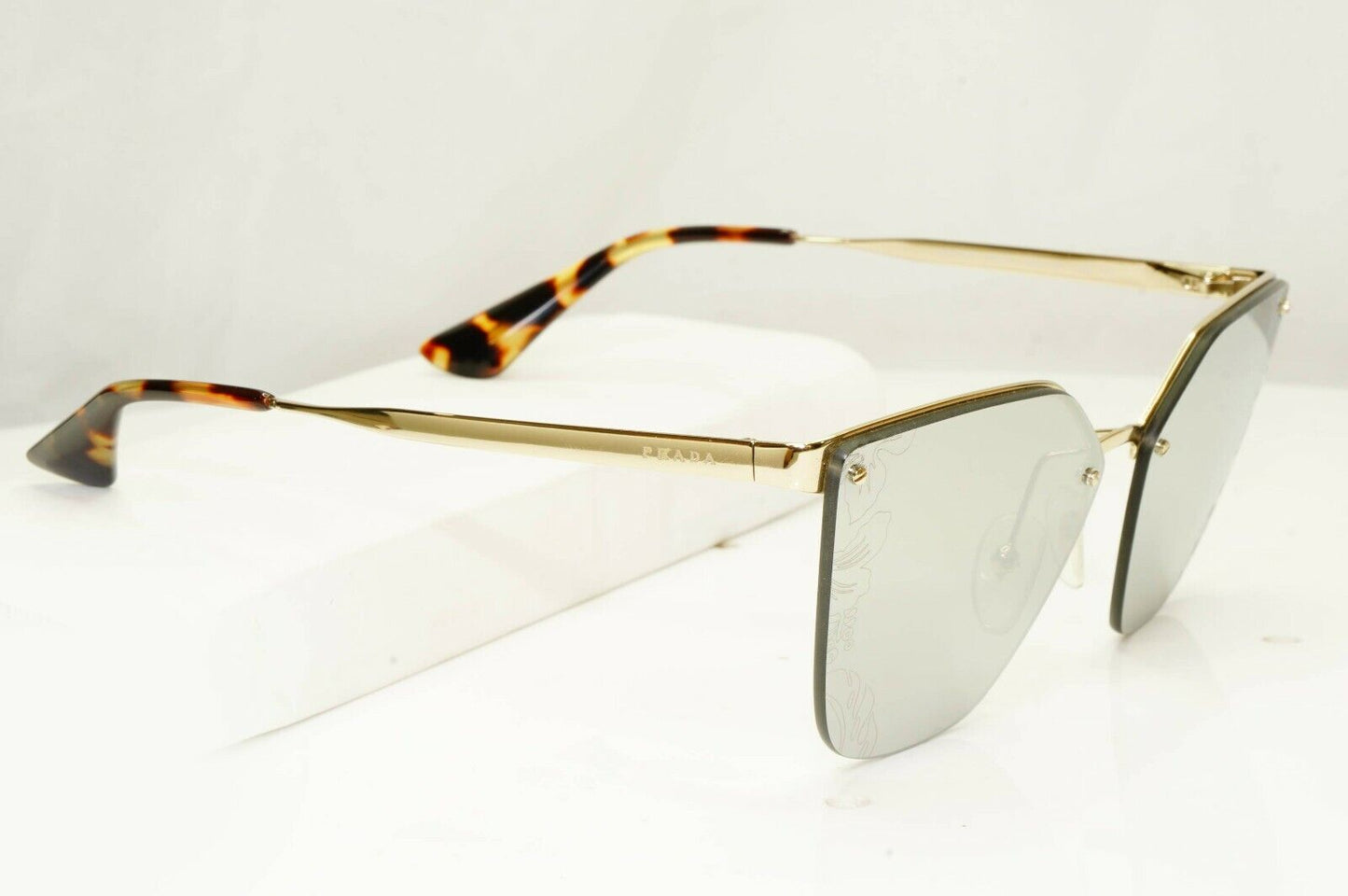 Authentic PRADA Womens Gold Silver Sunglasses Cinema Floral SPR 68T ZVN-121