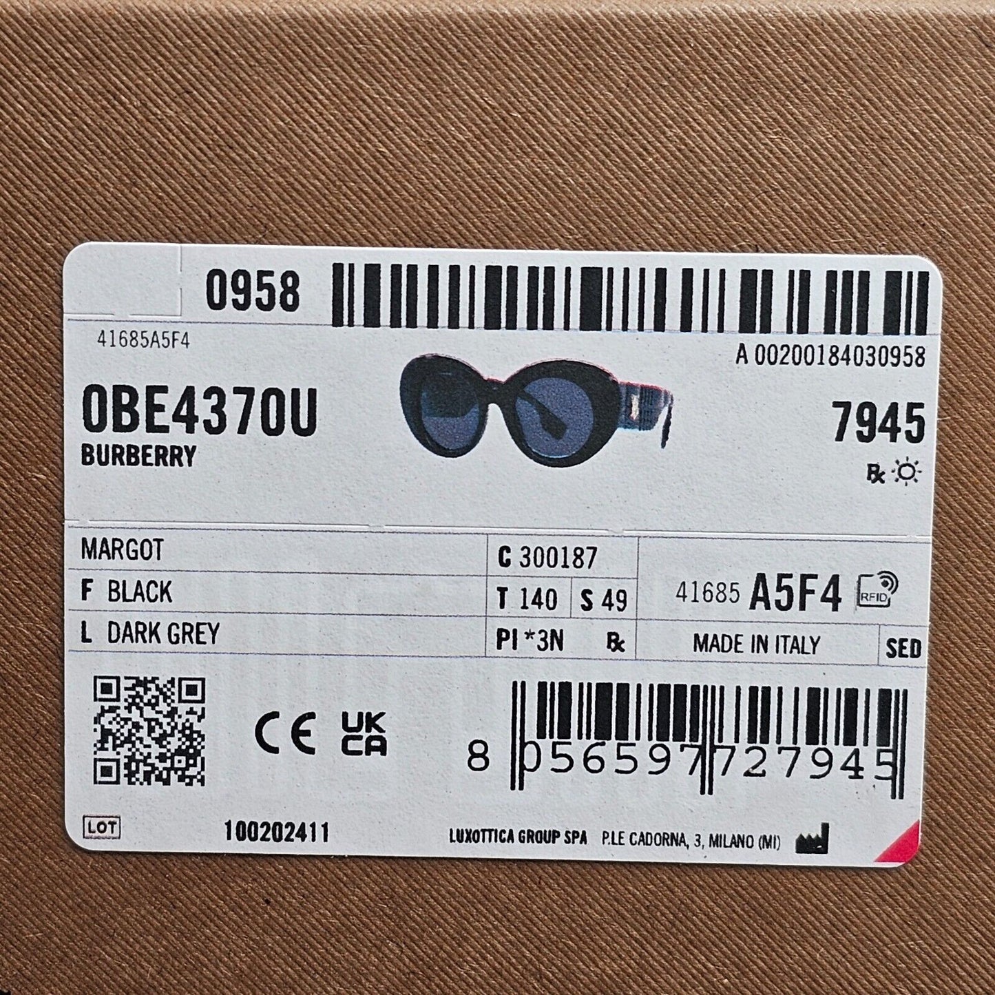 Burberry Sunglasses Margot Black Gold Large Oval BE 4370-U 3001/87 49mm