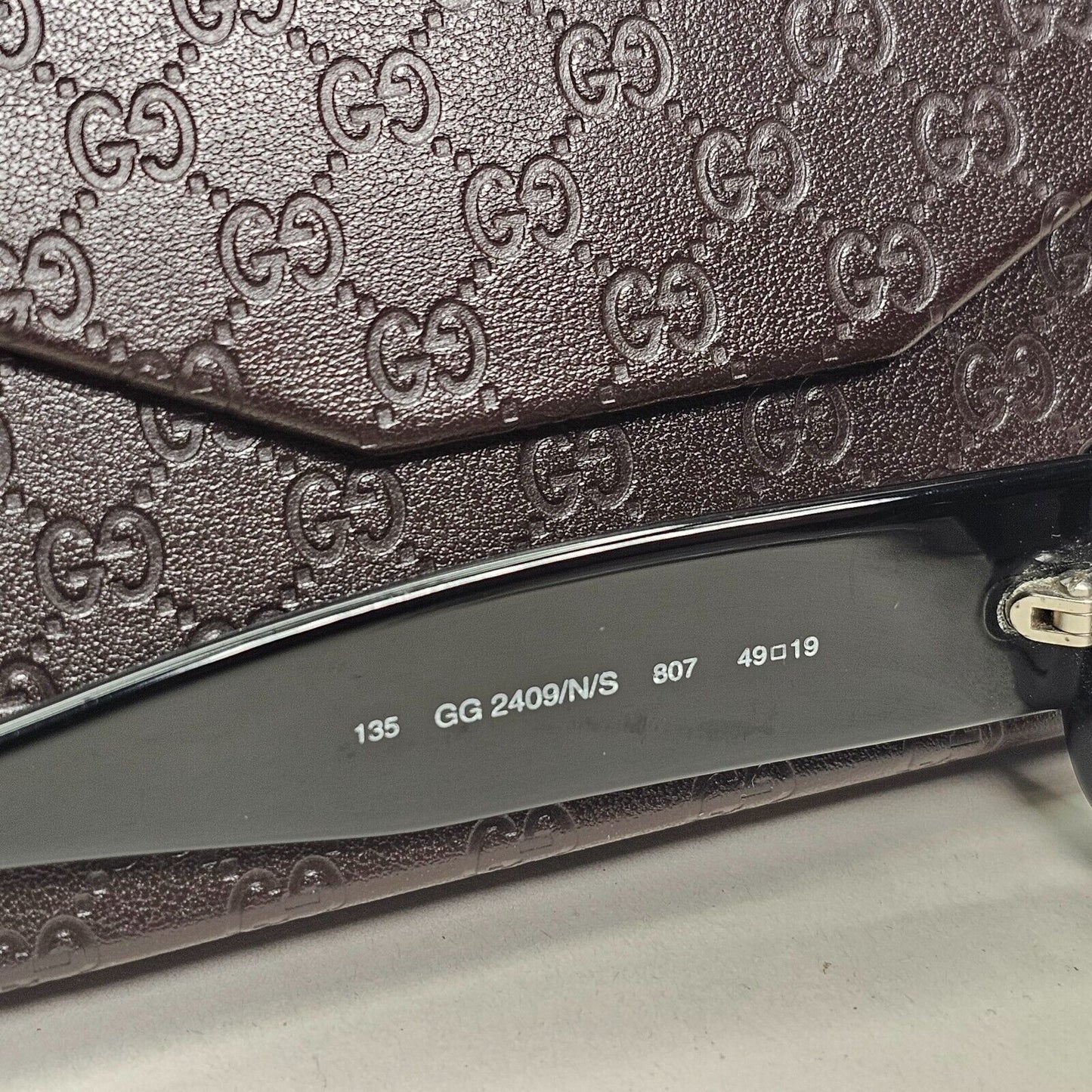 Gucci Sunglasses 1996 Vintage Black Square Retro GG 2409/N/S 807 49mm 250924